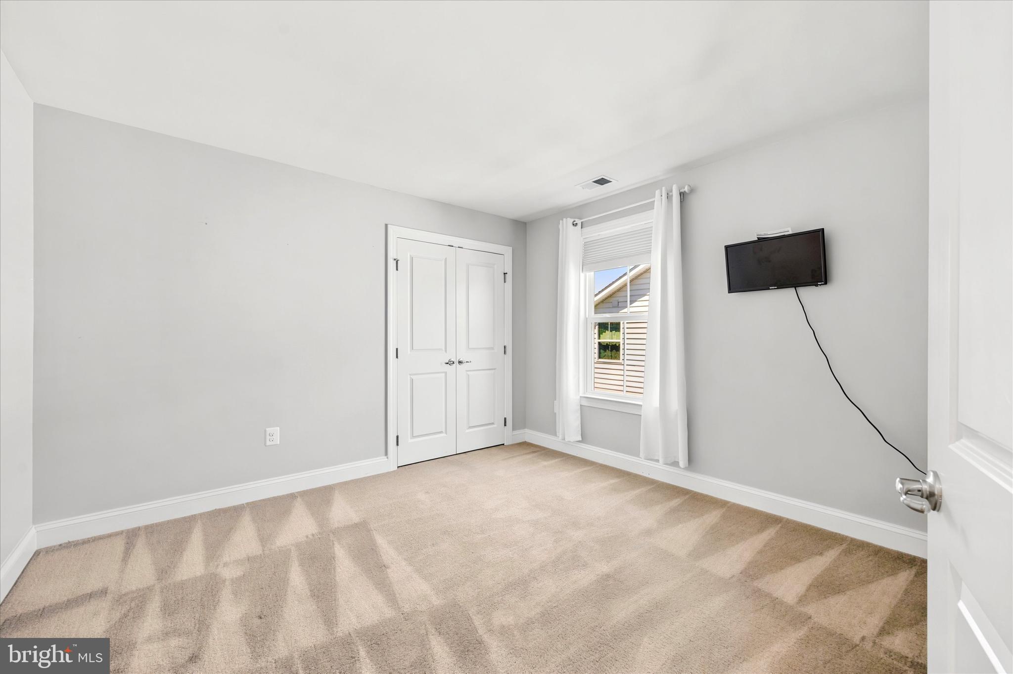 HIGHPOINTE AT PROVID - Residential