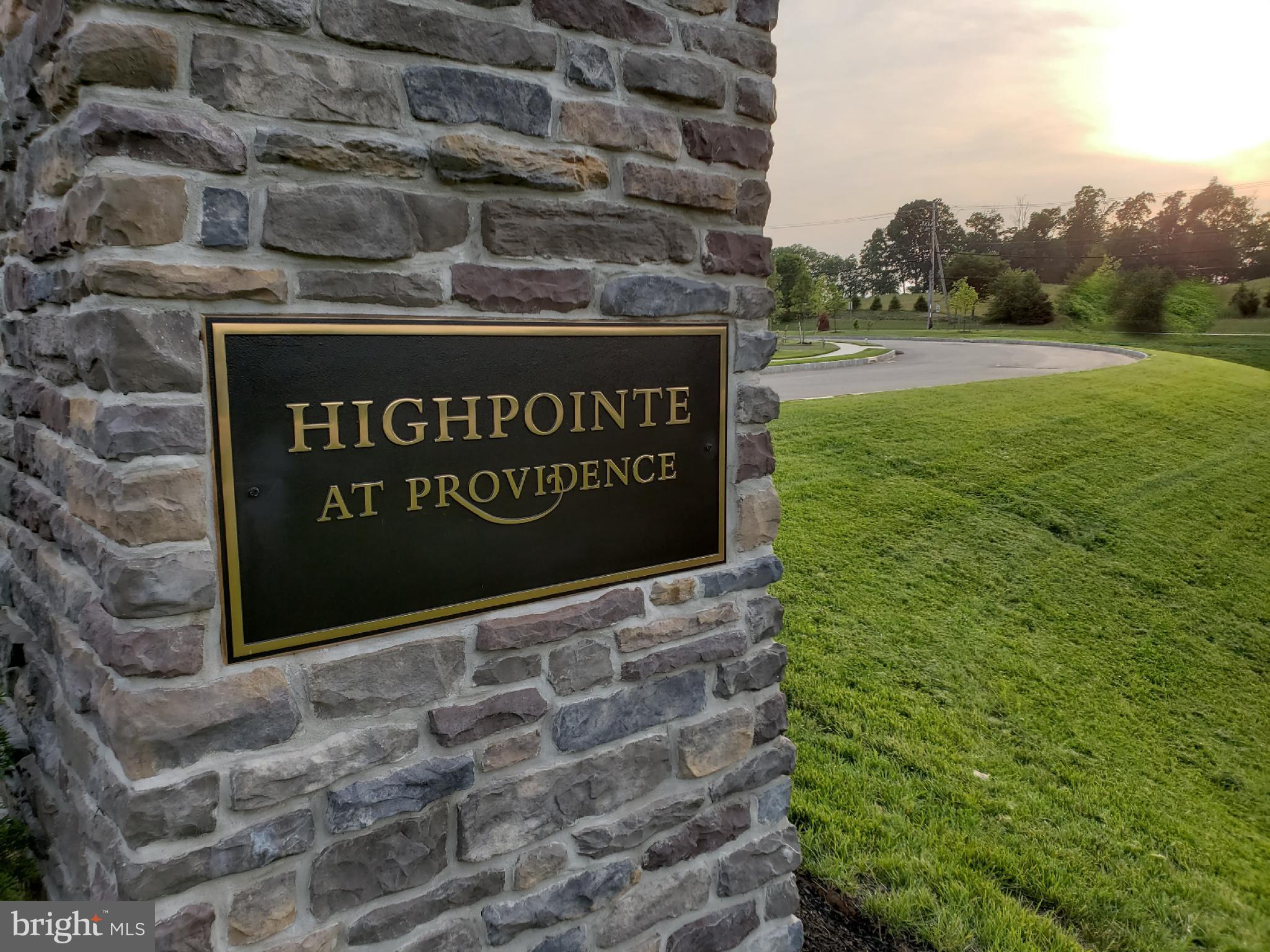 HIGHPOINTE AT PROVID - Residential