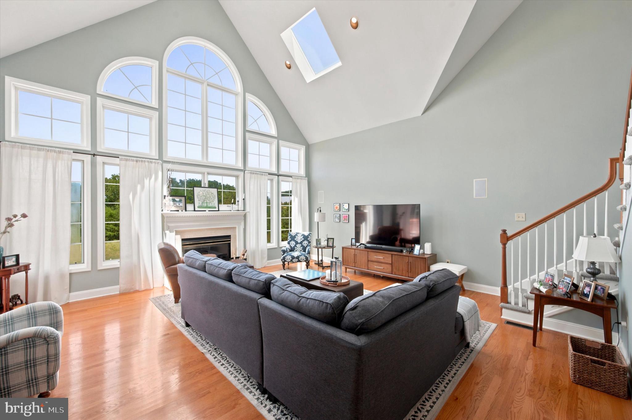 ESTATES AT SALFORD - Residential