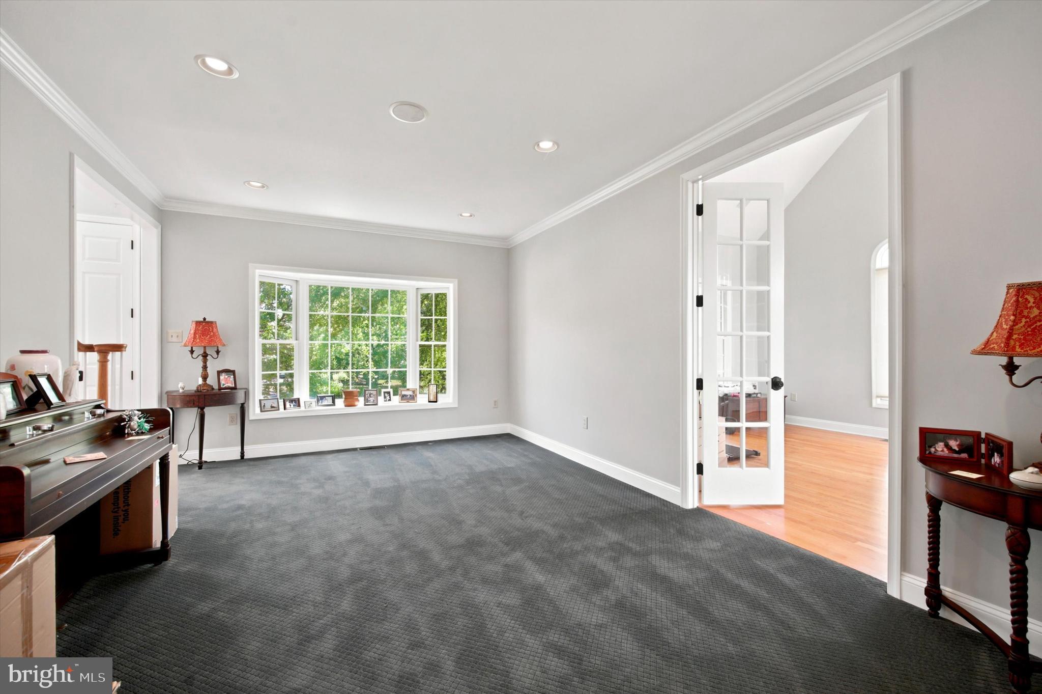ESTATES AT SALFORD - Residential