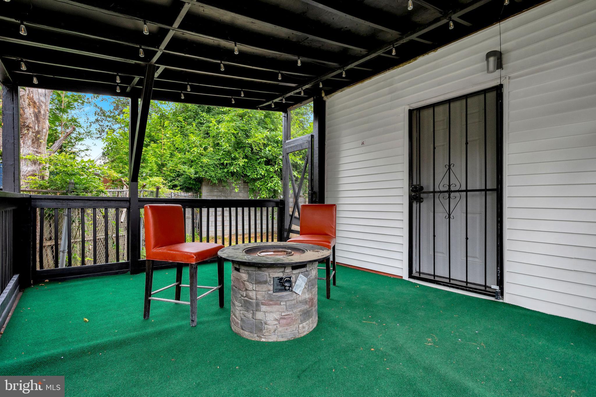 HIGHLAND PARK - Residential