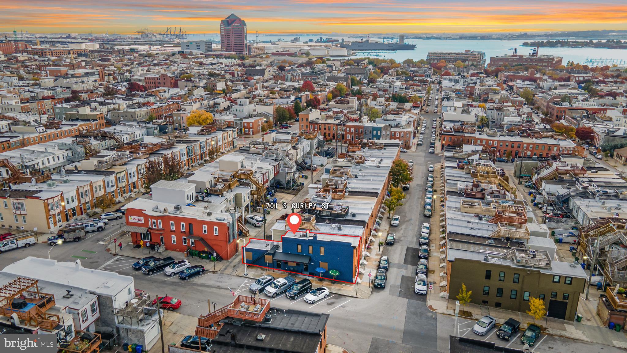 CANTON - Commercial Sale