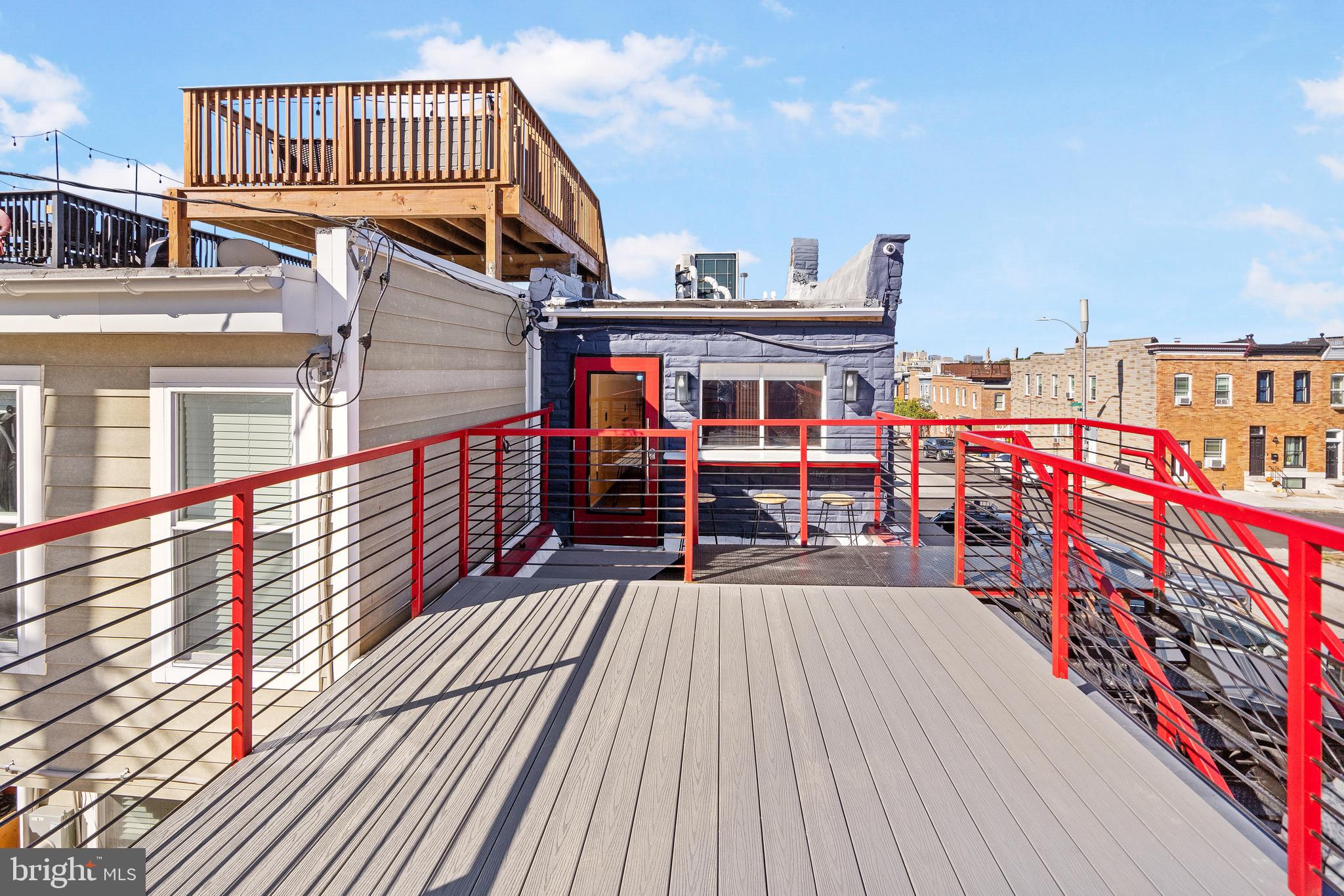 CANTON - Commercial Sale