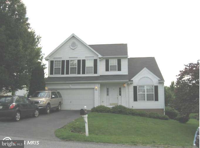 This is a wonderful large home in a great area. It is close to schools churches and shopping. walk to the pond and watch the ducks.Owner is Licensee.s.    Will consider lease option purchase. Great home in convenient location.  Very well   maintained. Basement is finished with Owens/Corning Kit.  Great acoustics. I will need an email address to have you do Tenantbackgroundsearch.