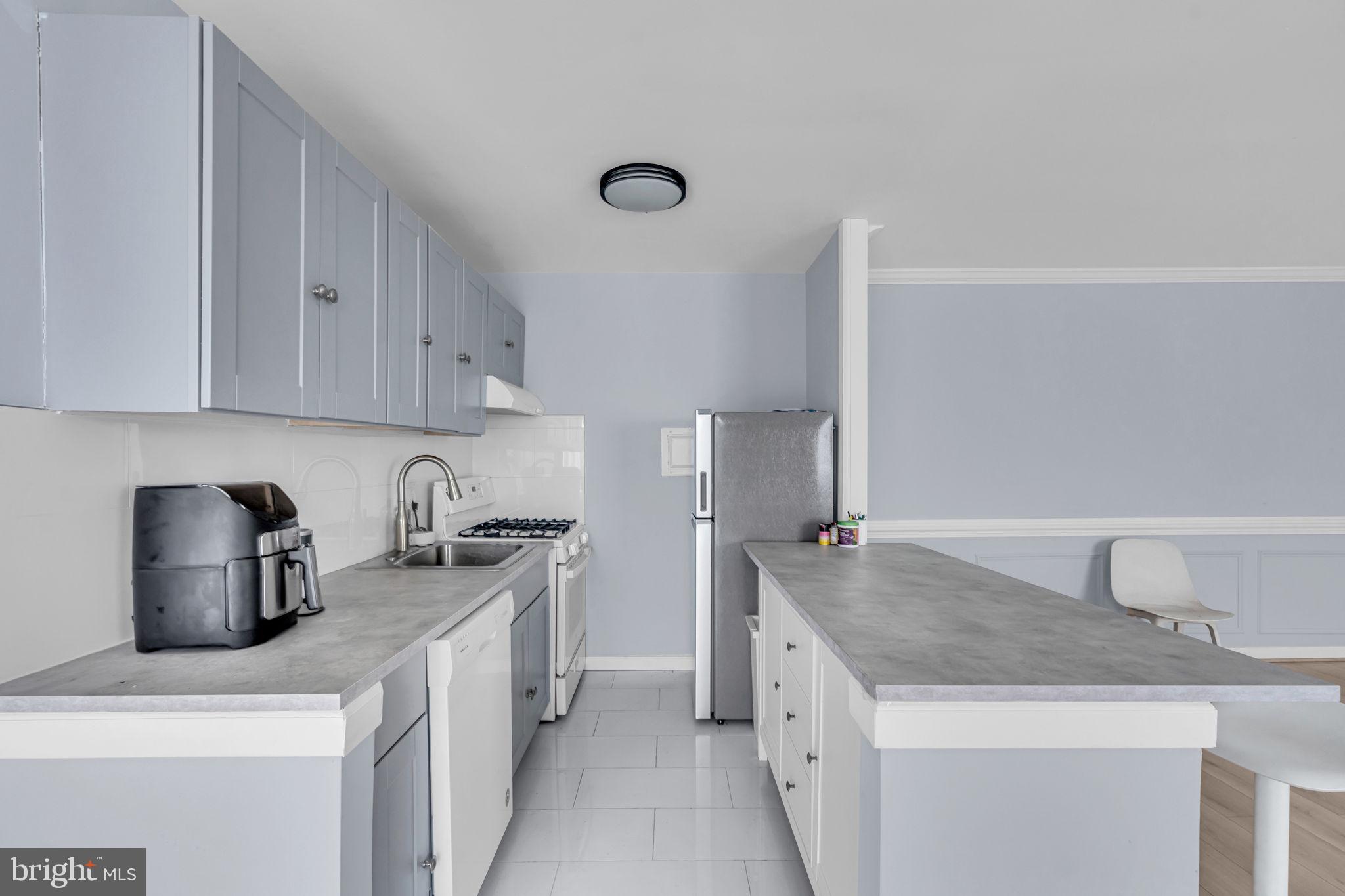 OCCOQUAN RIDGE CONDO - Residential