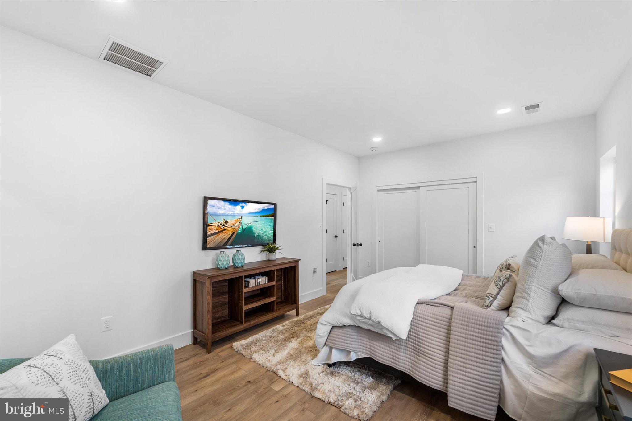 TIMBERLANE - Residential