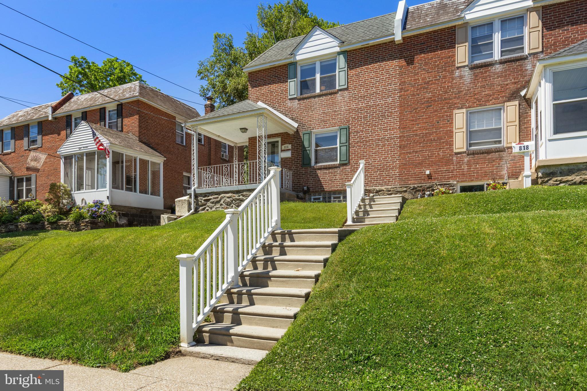 MANOA - Residential