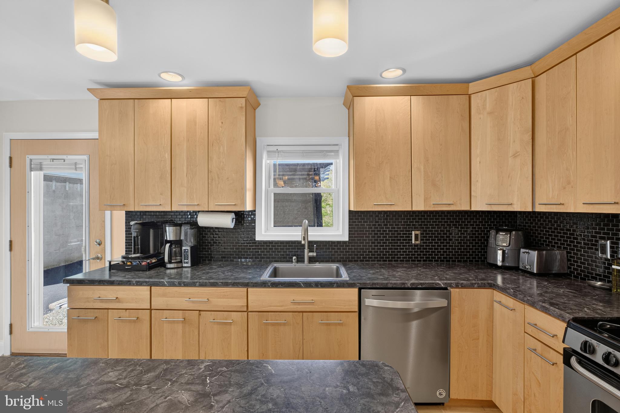 MANOA - Residential