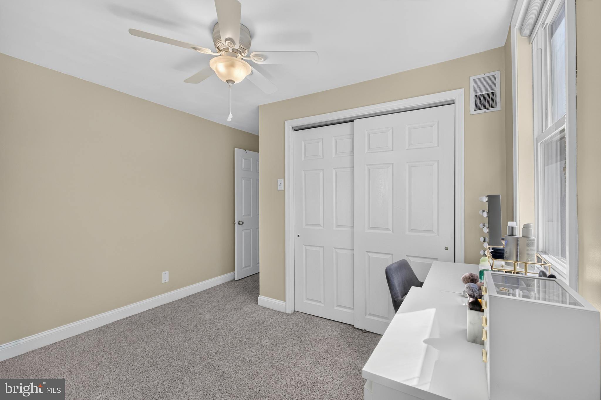 MANOA - Residential