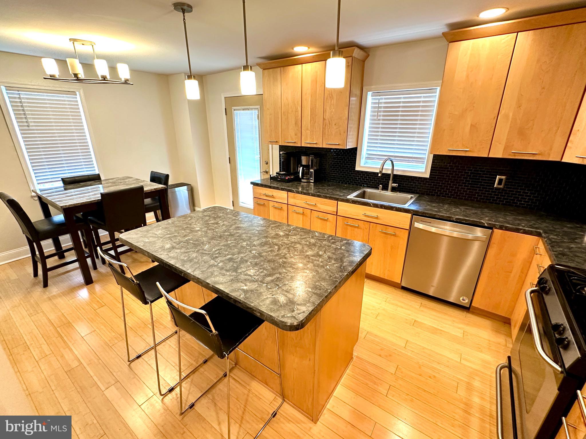 MANOA - Residential