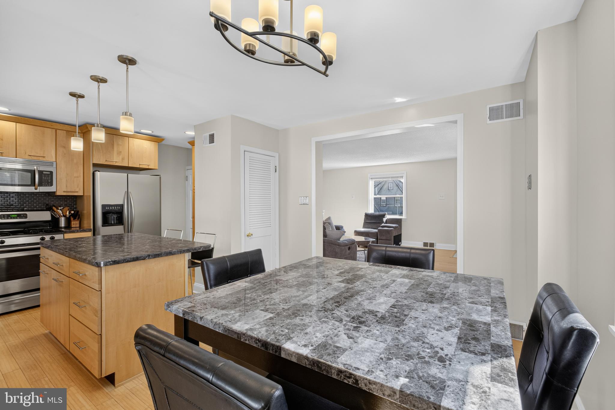 MANOA - Residential