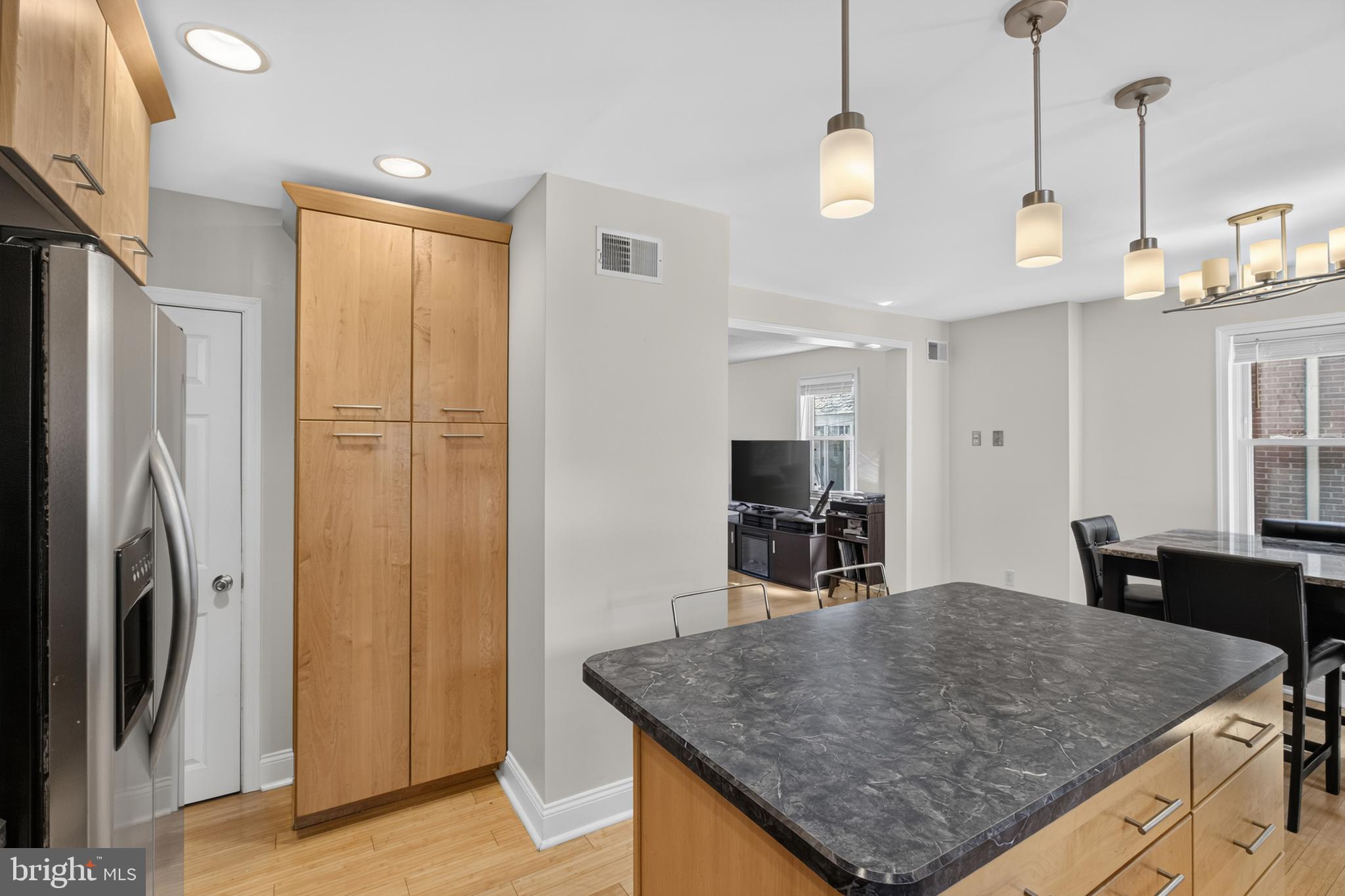 MANOA - Residential