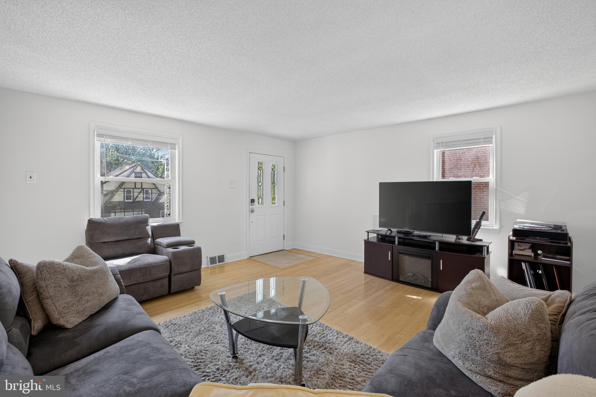 MANOA - Residential
