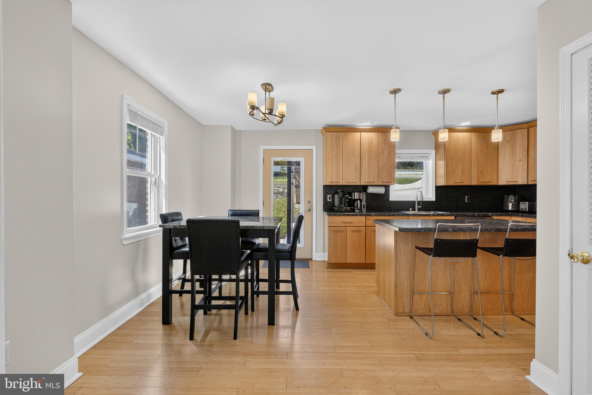 MANOA - Residential