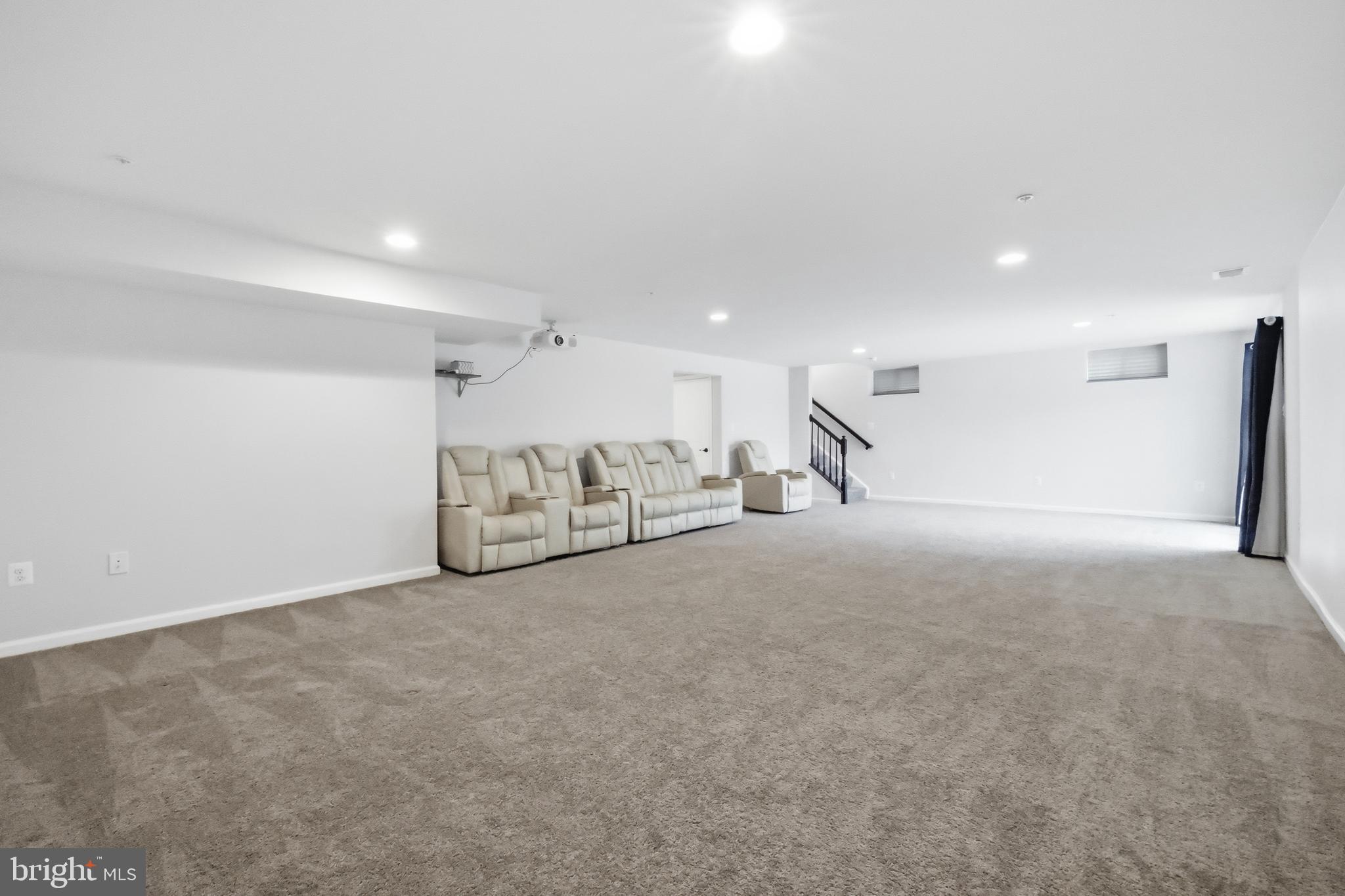 TALLYN RIDGE - Residential