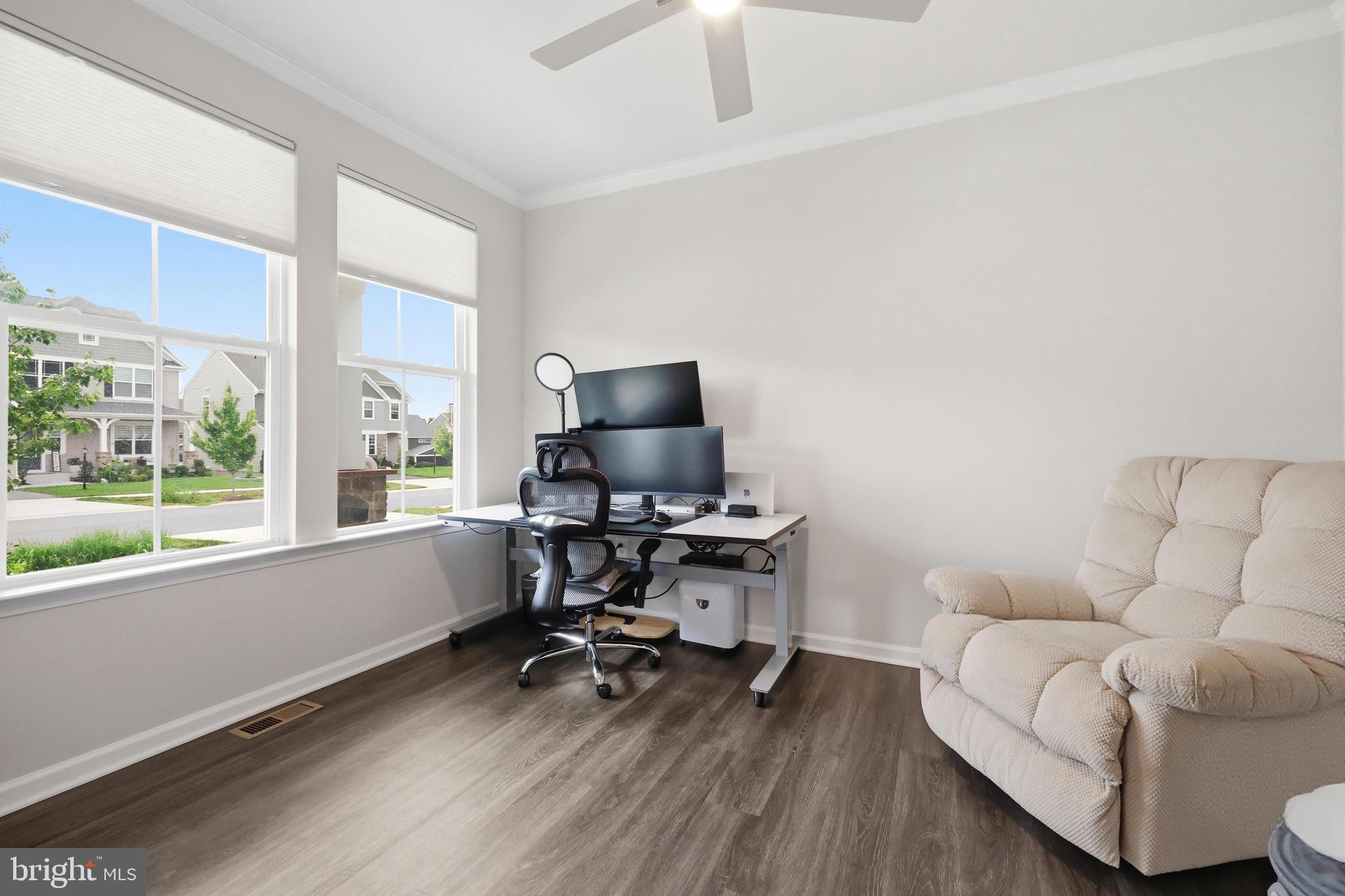 TALLYN RIDGE - Residential