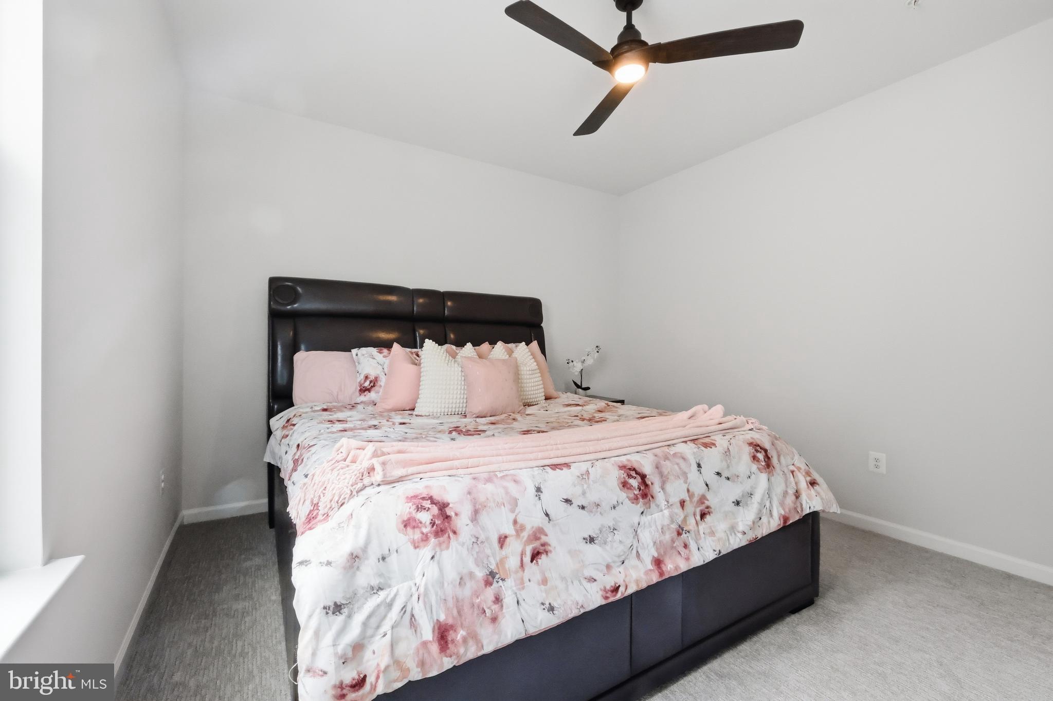 TALLYN RIDGE - Residential