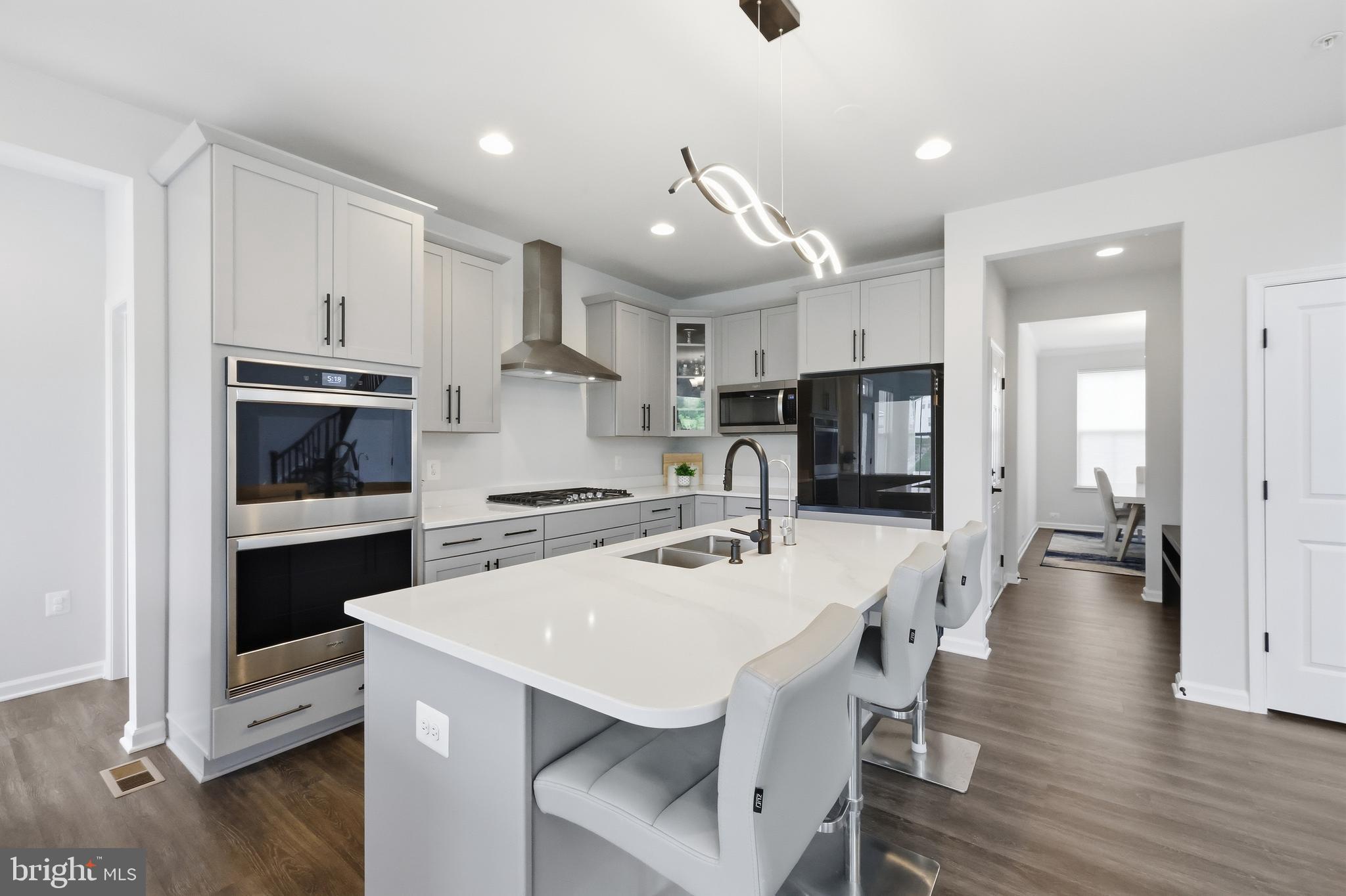 TALLYN RIDGE - Residential