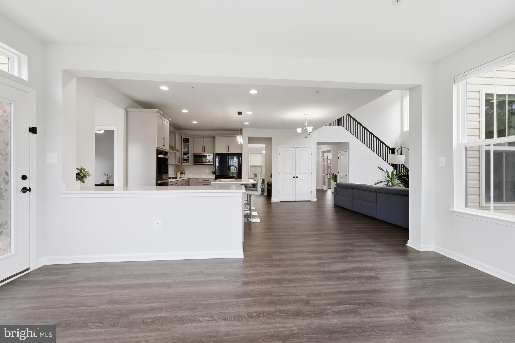 TALLYN RIDGE - Residential