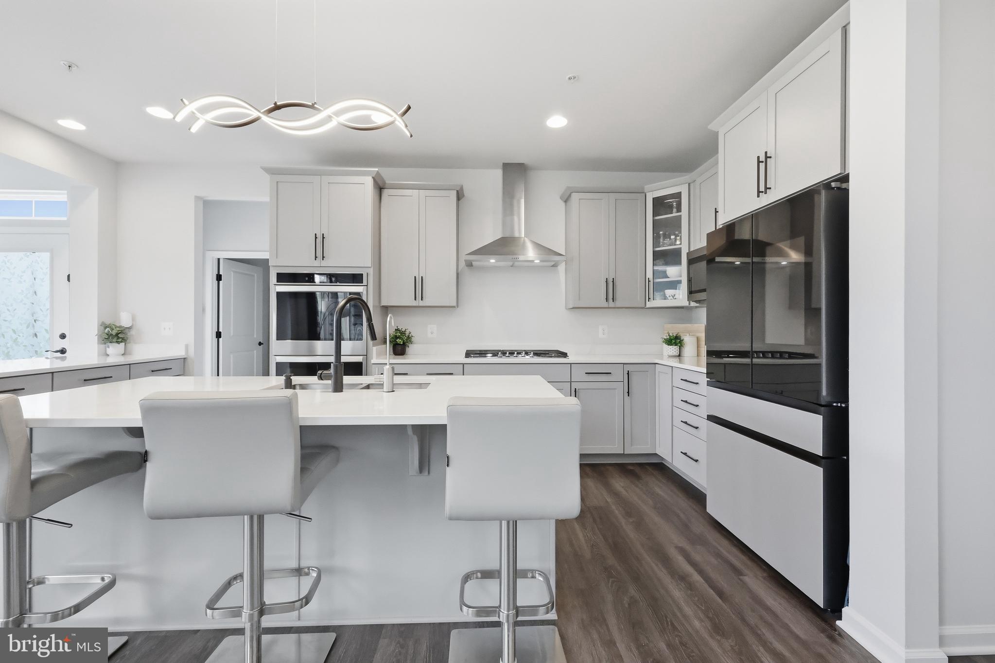 TALLYN RIDGE - Residential