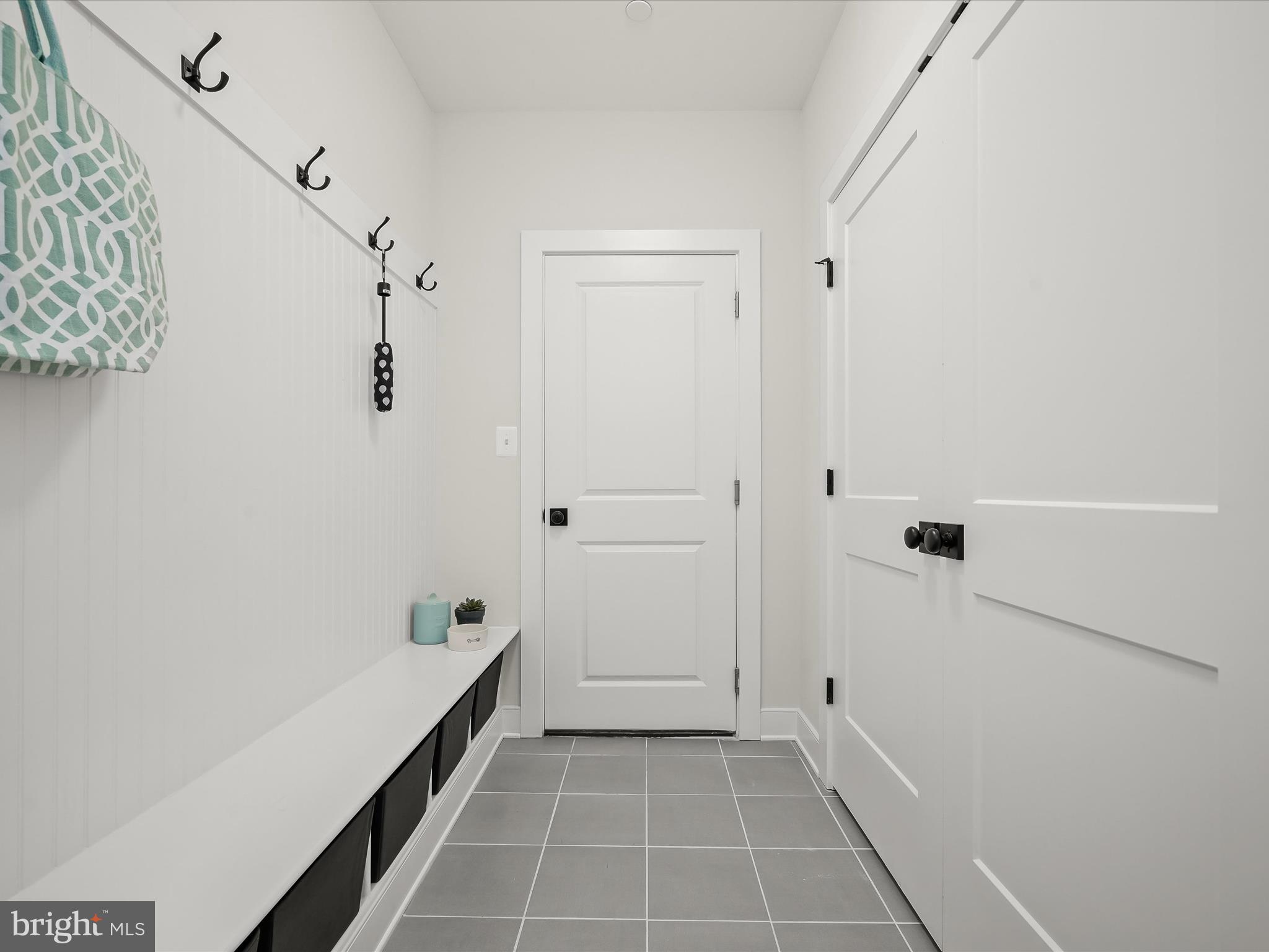 WHEATLEY HILLS - Residential