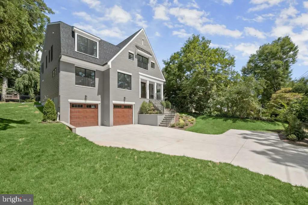 WHEATLEY HILLS - Residential