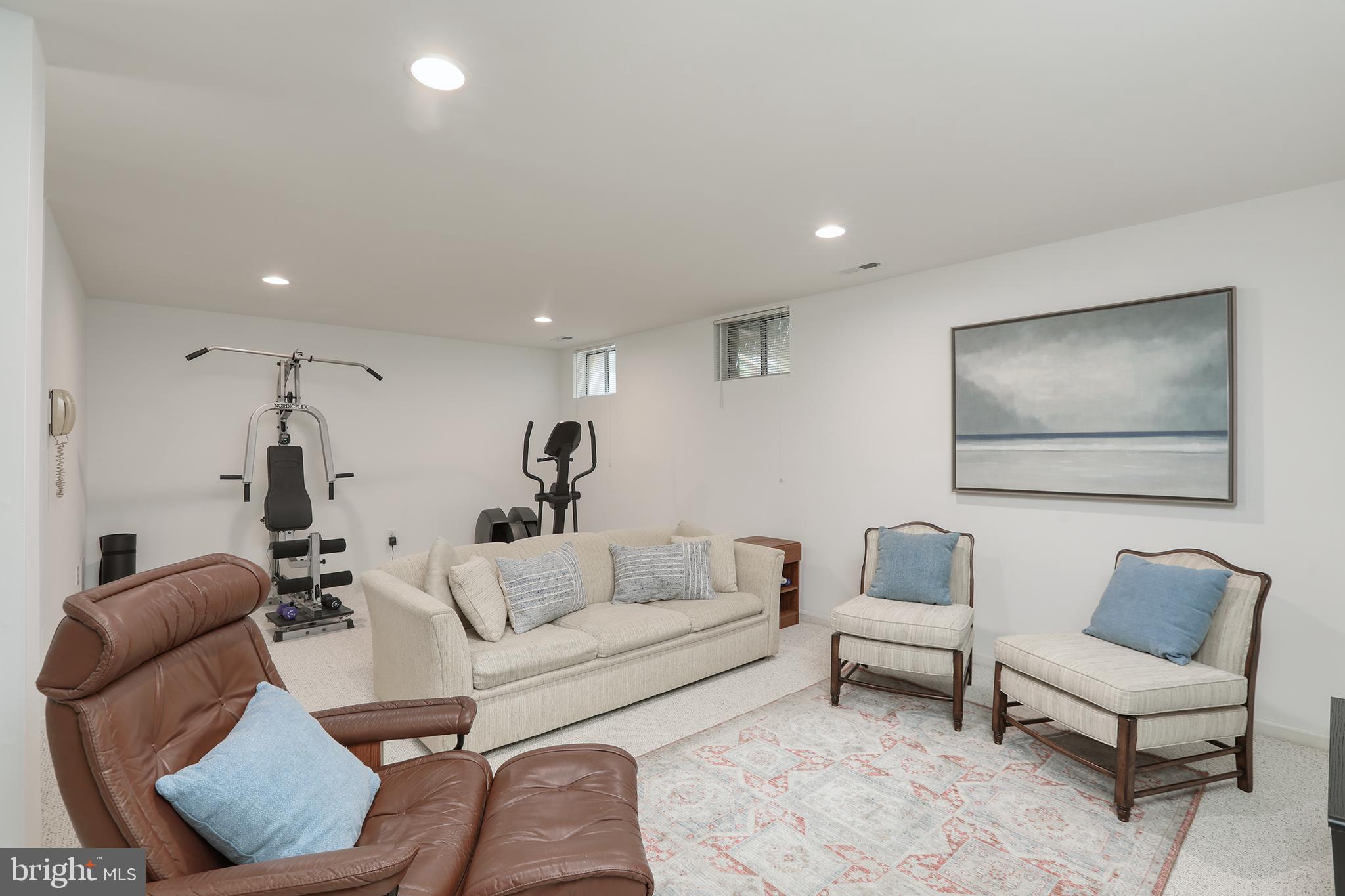 HERITAGE HILLS - Residential