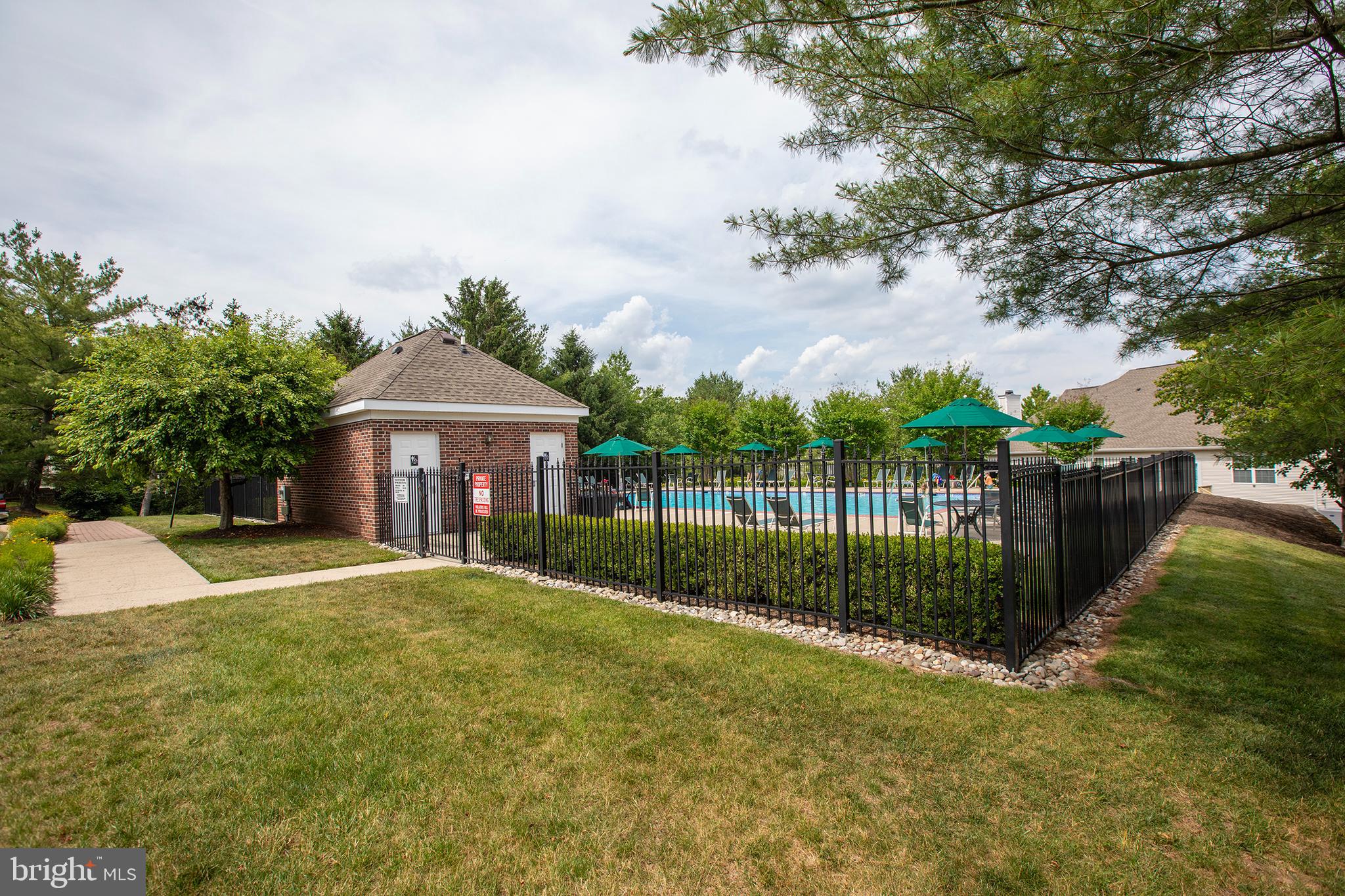 HERITAGE HILLS - Residential