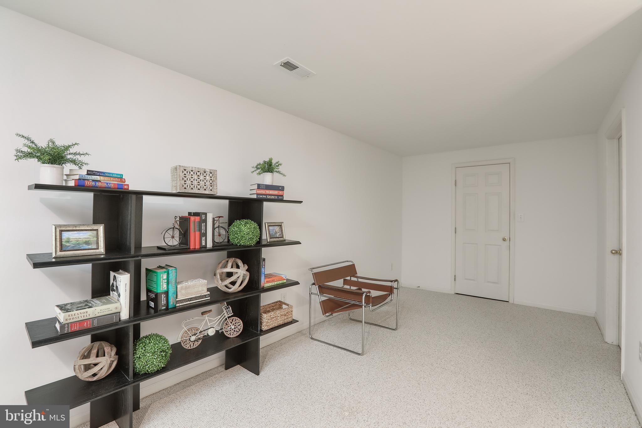 HERITAGE HILLS - Residential