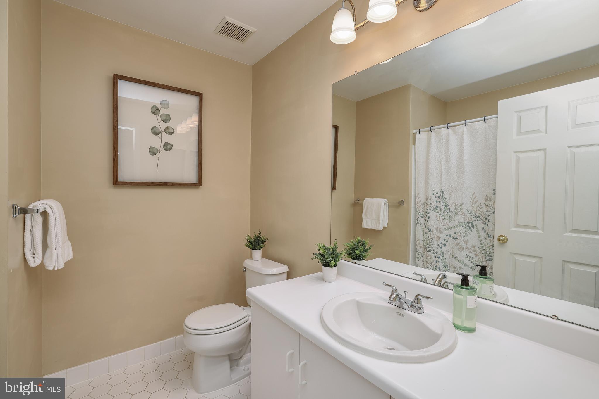 HERITAGE HILLS - Residential