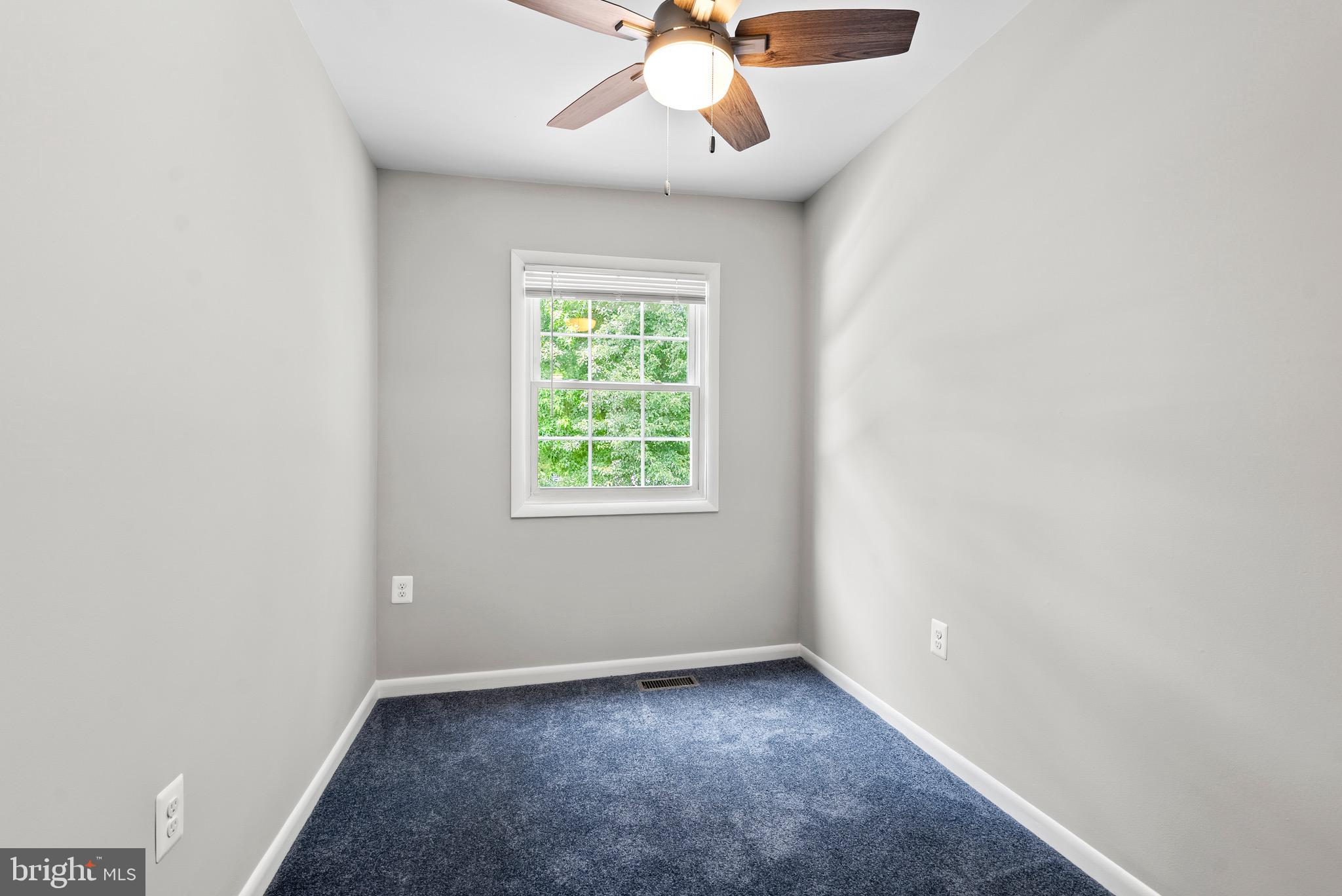 FRANKLIN RIDGE TOWNHOUSE - Residential