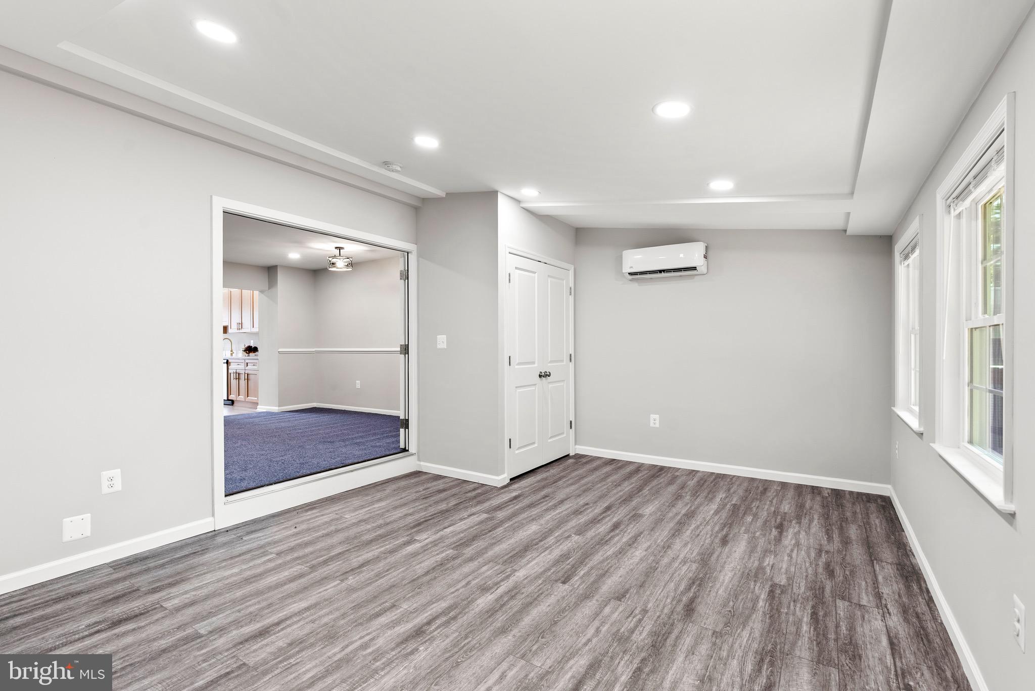 FRANKLIN RIDGE TOWNHOUSE - Residential