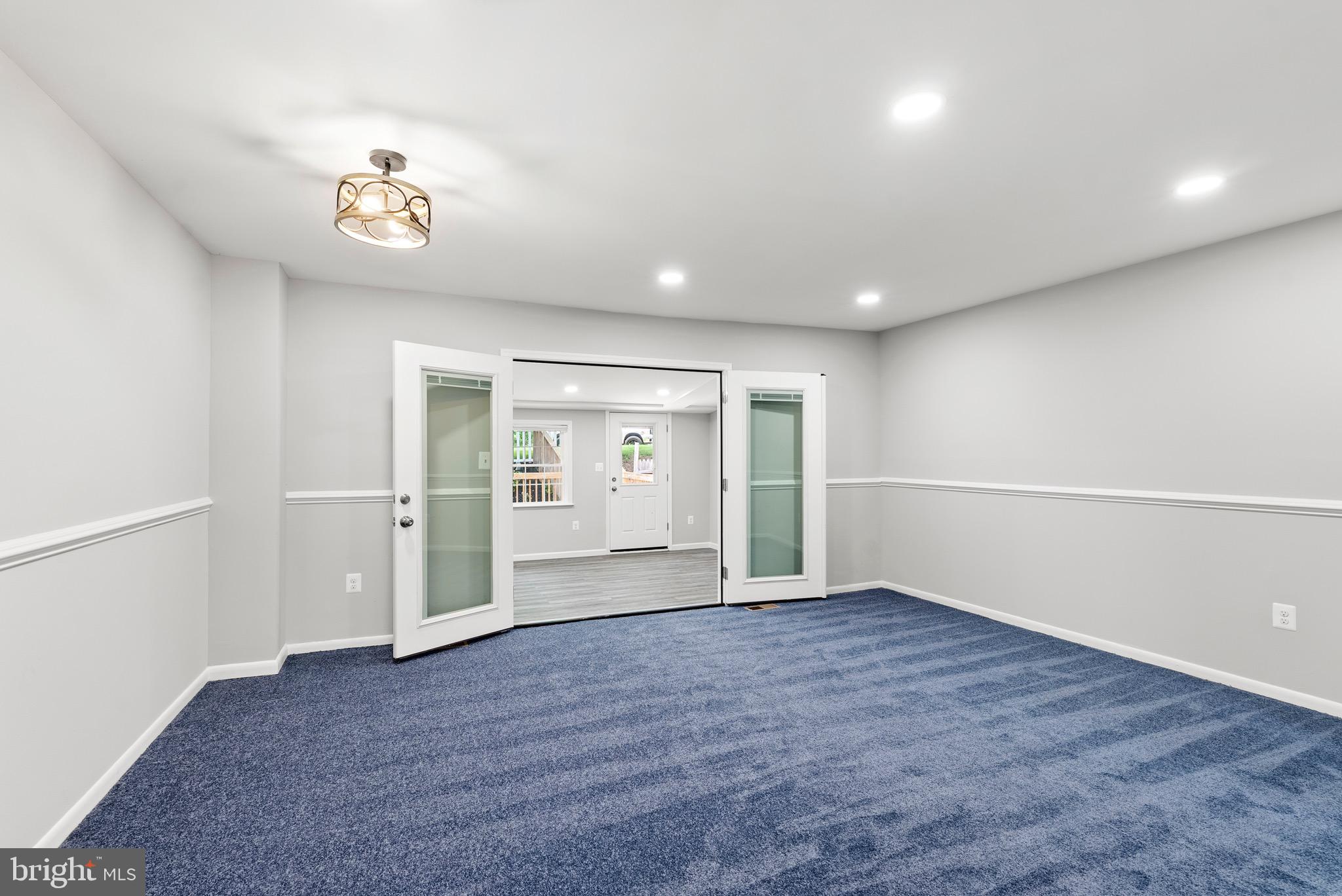 FRANKLIN RIDGE TOWNHOUSE - Residential