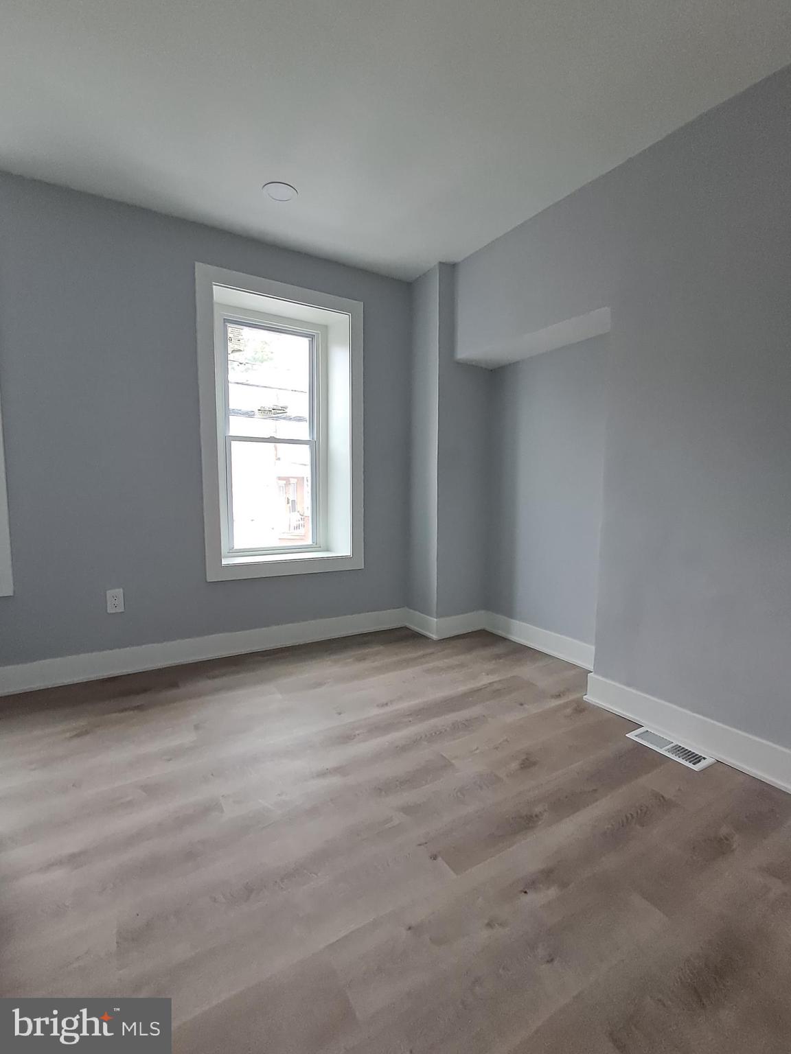 GERMANTOWN (EAST) - Residential