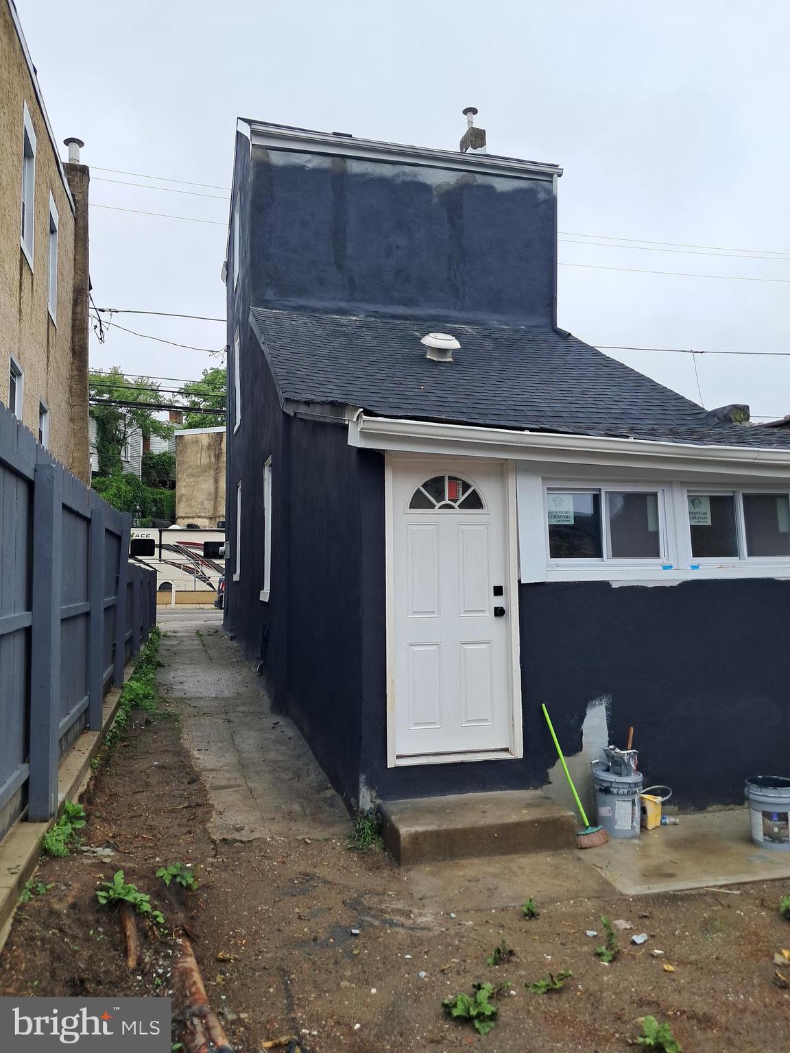 GERMANTOWN (EAST) - Residential