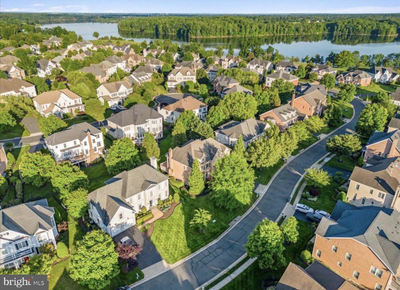 LAKE MANASSAS - Residential