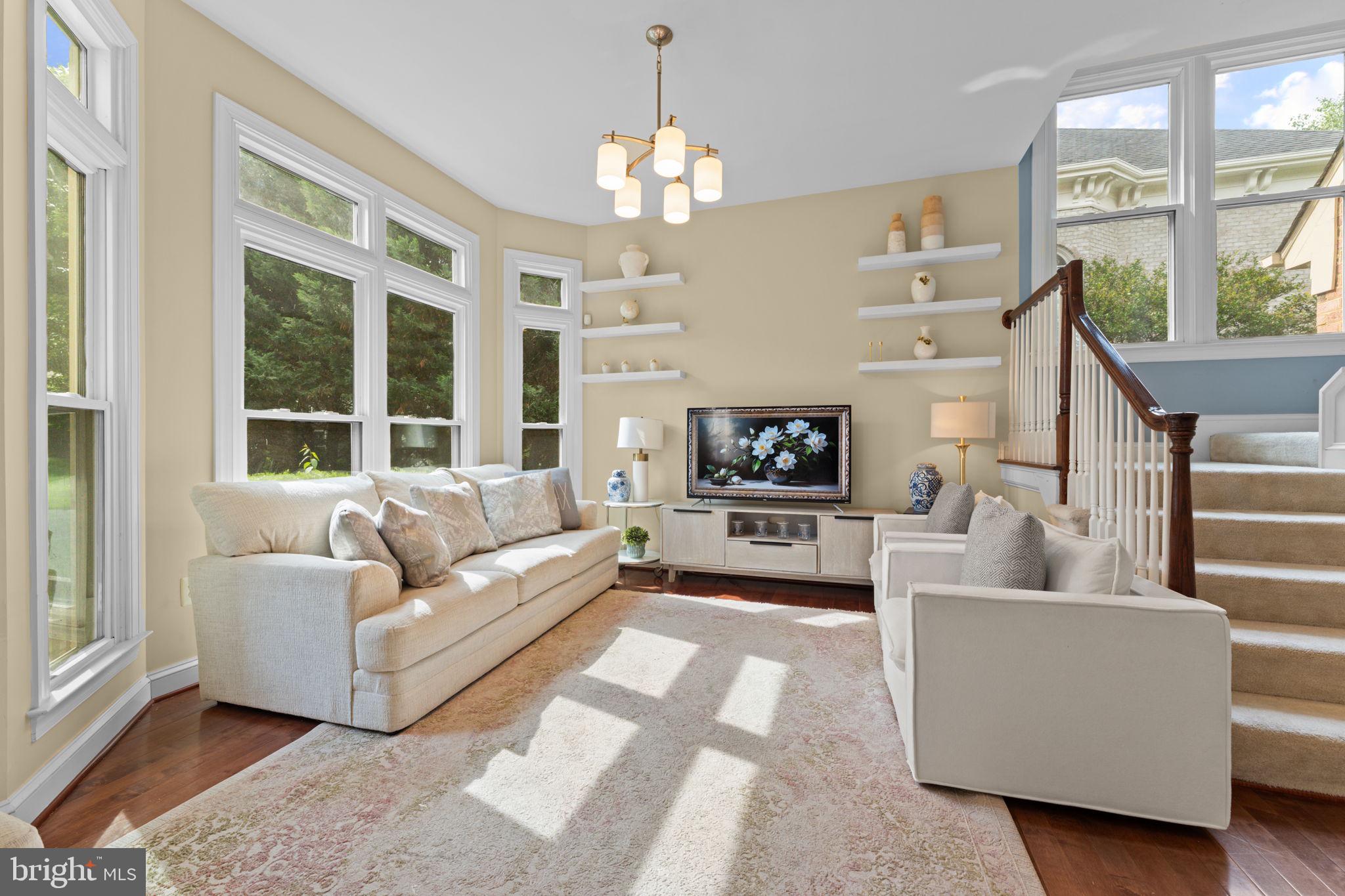 LAKE MANASSAS - Residential