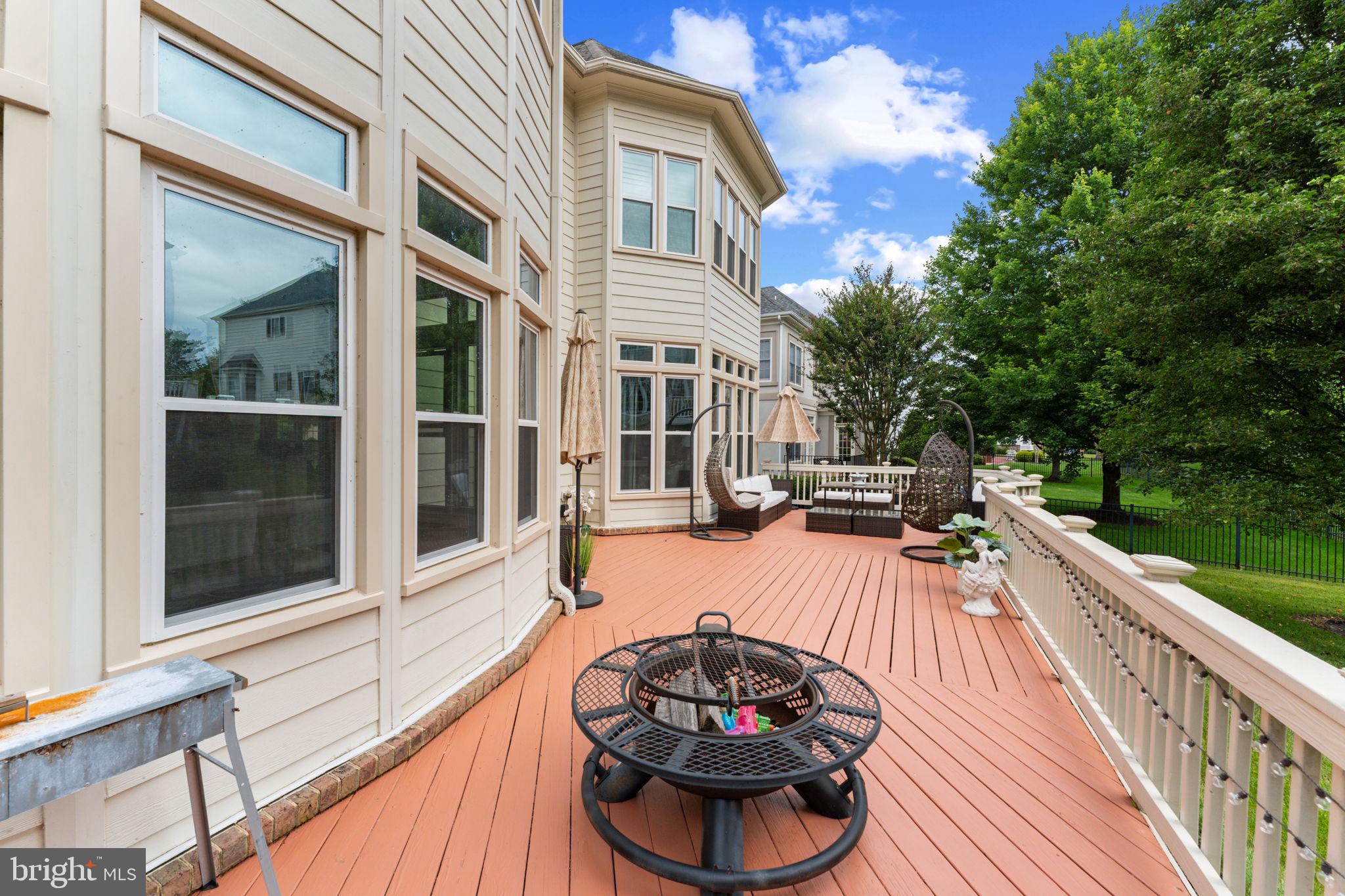 LAKE MANASSAS - Residential