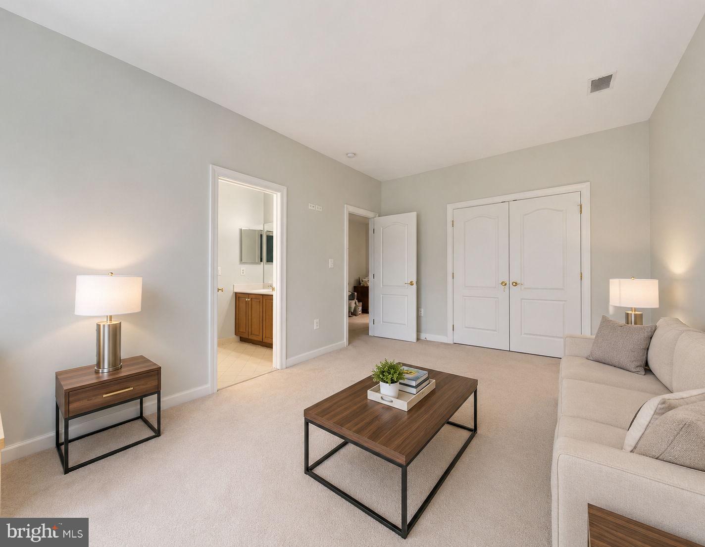 LAKE MANASSAS - Residential