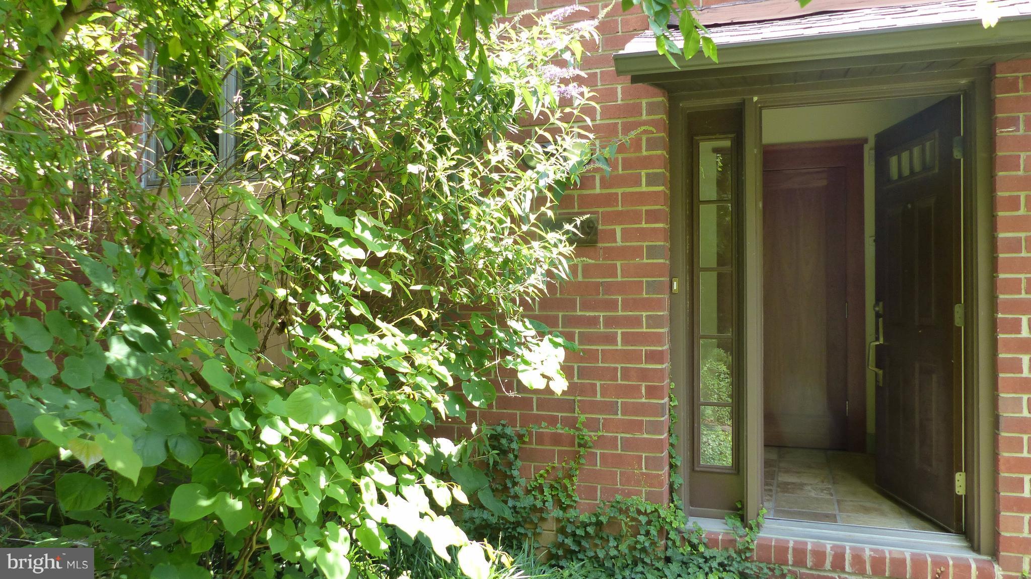 AVAILABLE: July 1, 2021.  END-OF-GROUP FRESH CONTEMPORARY TOWNHOME * PREMIER LOCATION IS EXCEPTIONALLY CONVENIENT LOCATION TO HOSPITALS, UNIVERSITIES, PRIVATE SCHOOLS.  EASY ACCESS TO  BOTH 695 & 83.  BEAUTIFUL HARD WOOD FLOORS * CUSTOM CHERRY KITCHEN WITH CUSTOM WOOD CABINETRY, STAINLESS STEEL APPLIANCES, GRANITE COUNTERS * FIRST FLOOR OPEN FLOOR PLAN* MASTER BEDROOM OFFERS MULTIPLE  CLOSETS AND PRIVATE SPA-LIKE MASTER BATH*  2ND FLOOR/BEDROOMS LEVEL LAUNDRY * DOWNSTAIRS IN-LAW SUITE W/ FULL BATH. PLENTIFUL PARKING*  POOL & TENNIS COURT.