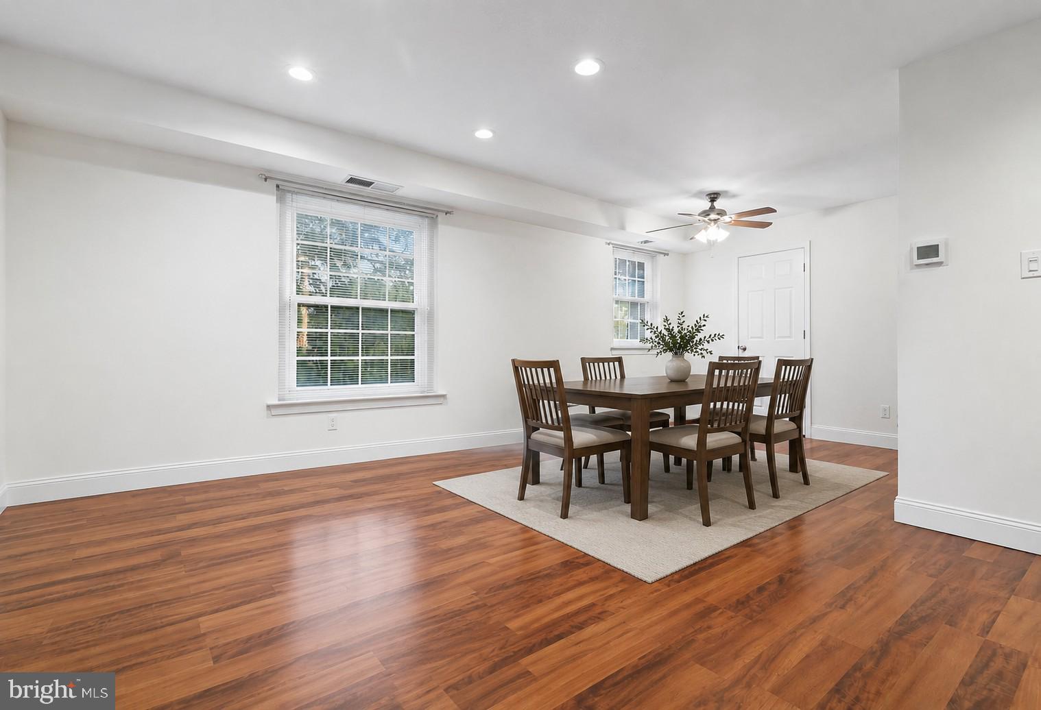 EAST FALLS - Residential