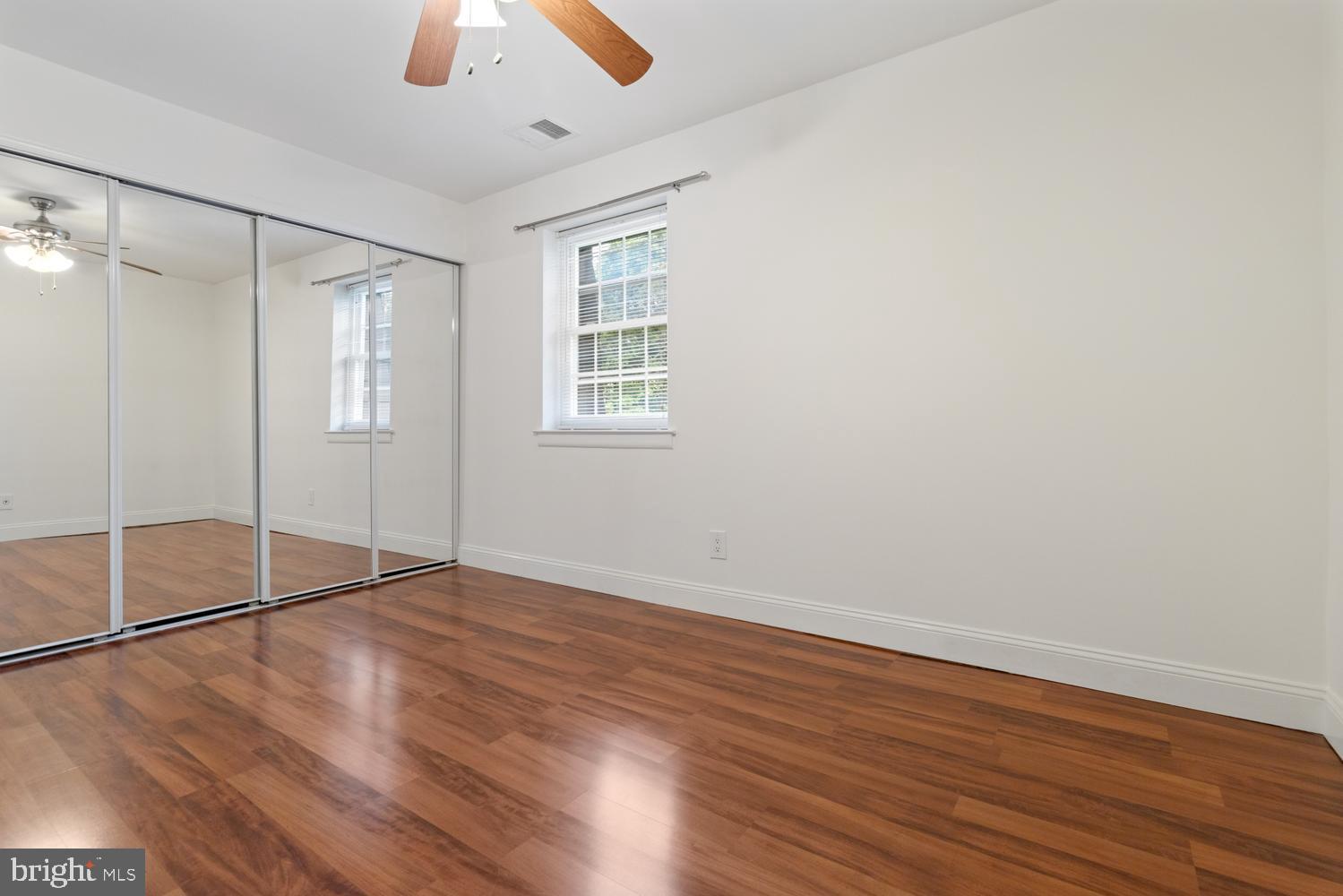 EAST FALLS - Residential