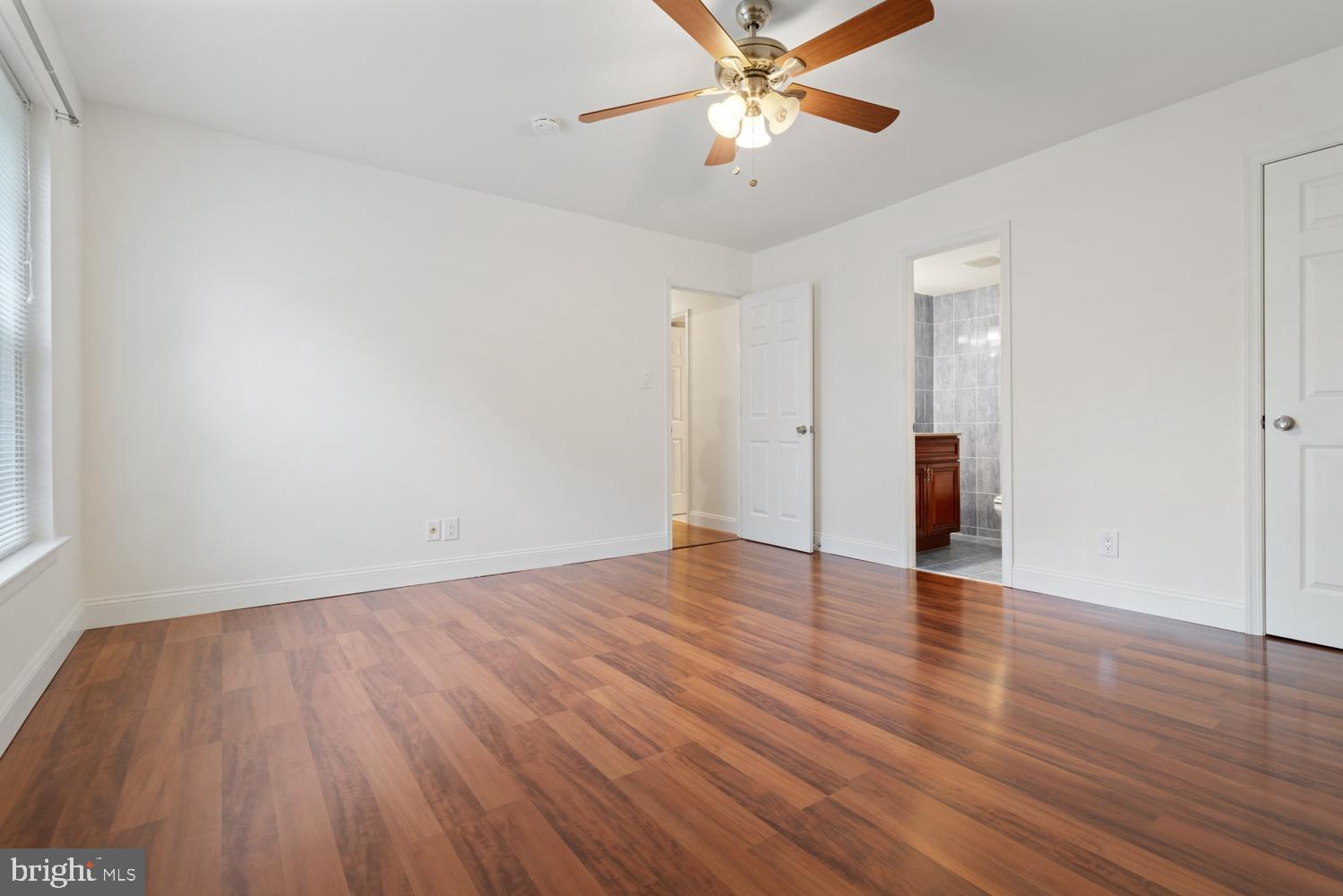EAST FALLS - Residential