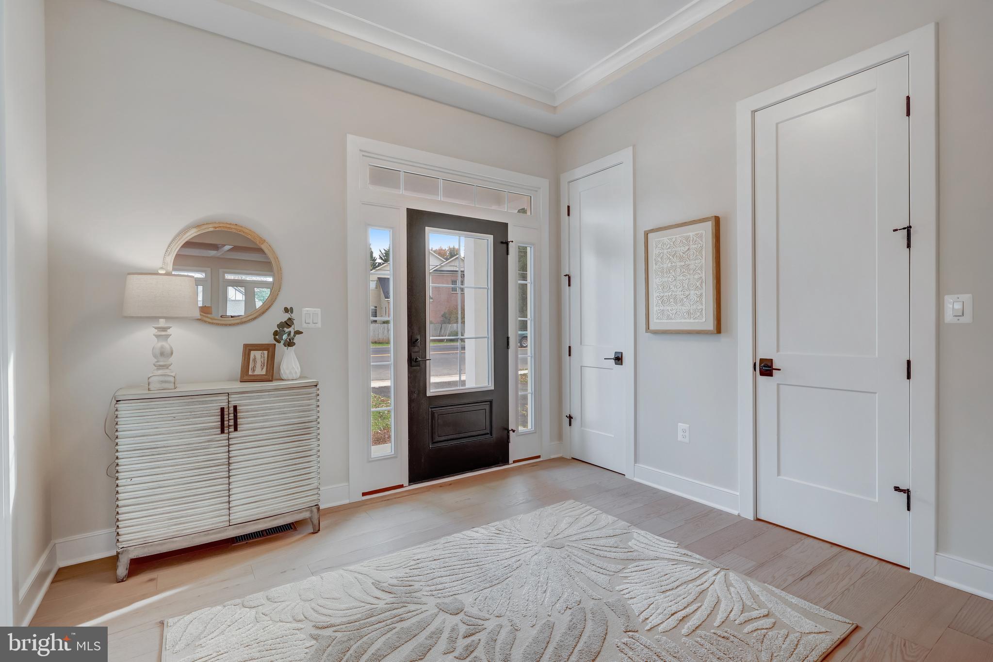 VIENNA WOODS - Residential