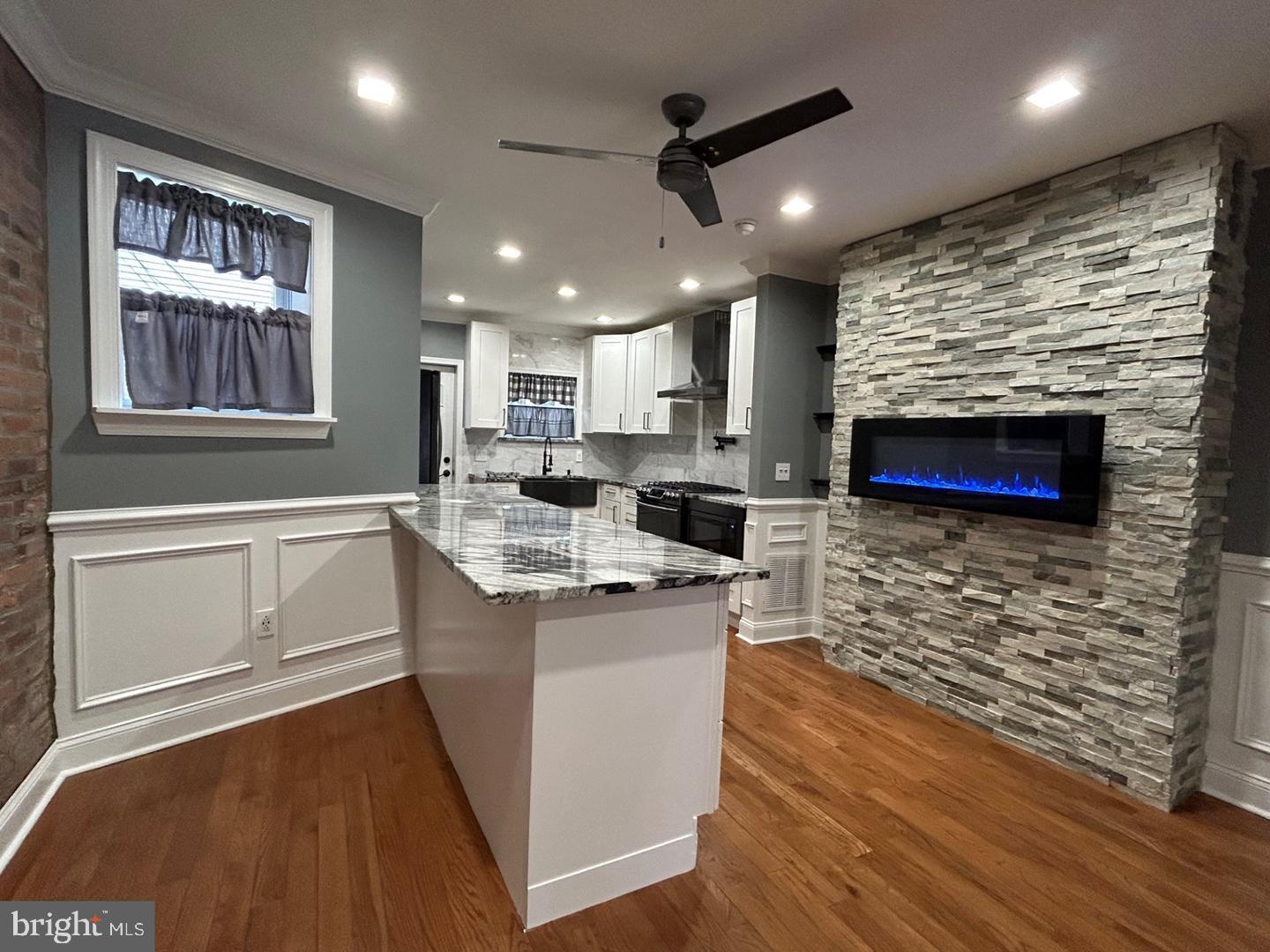WHITMAN - Residential Lease