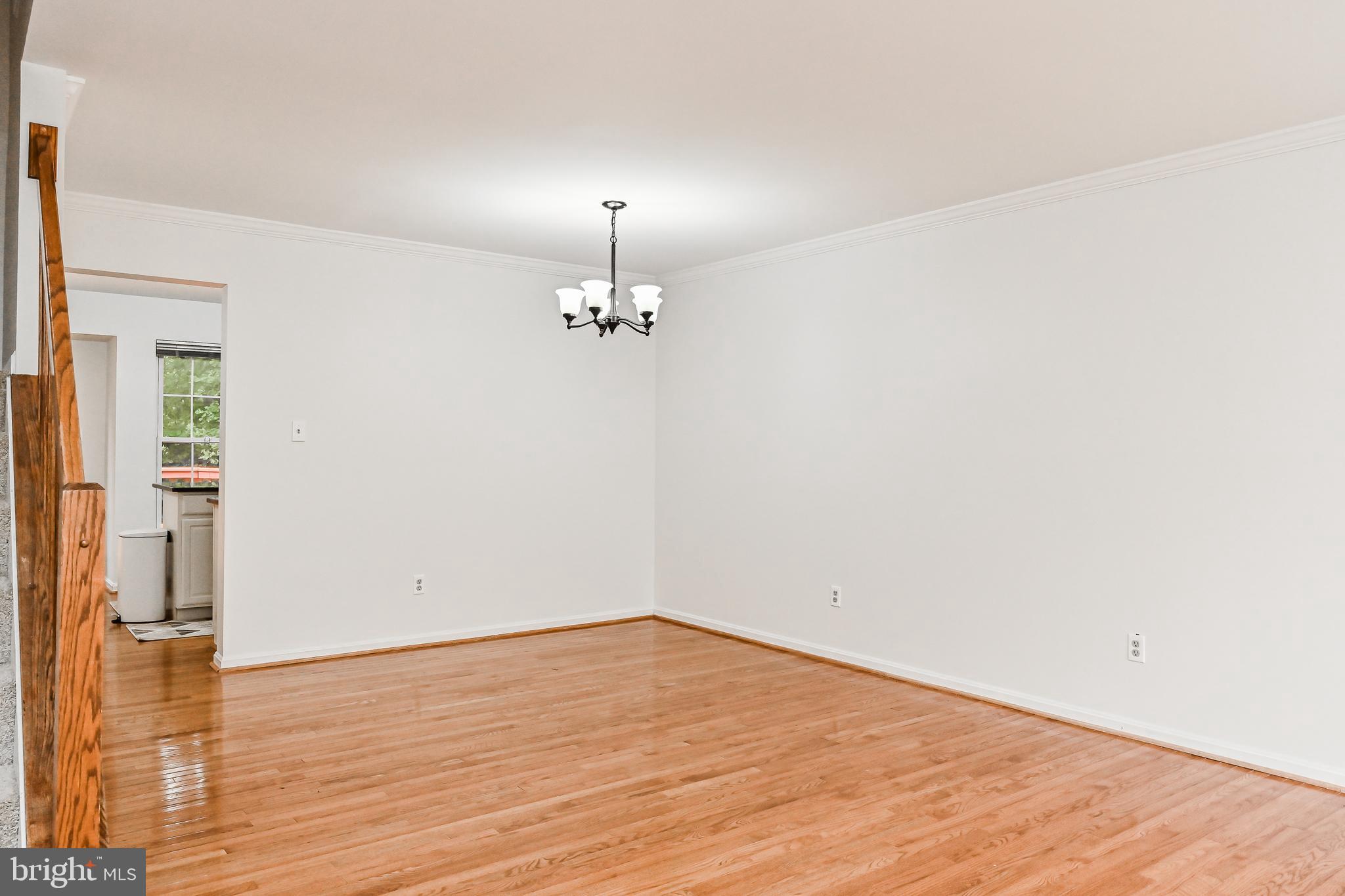 COMPTON VALLEY ESTATES - Residential Lease