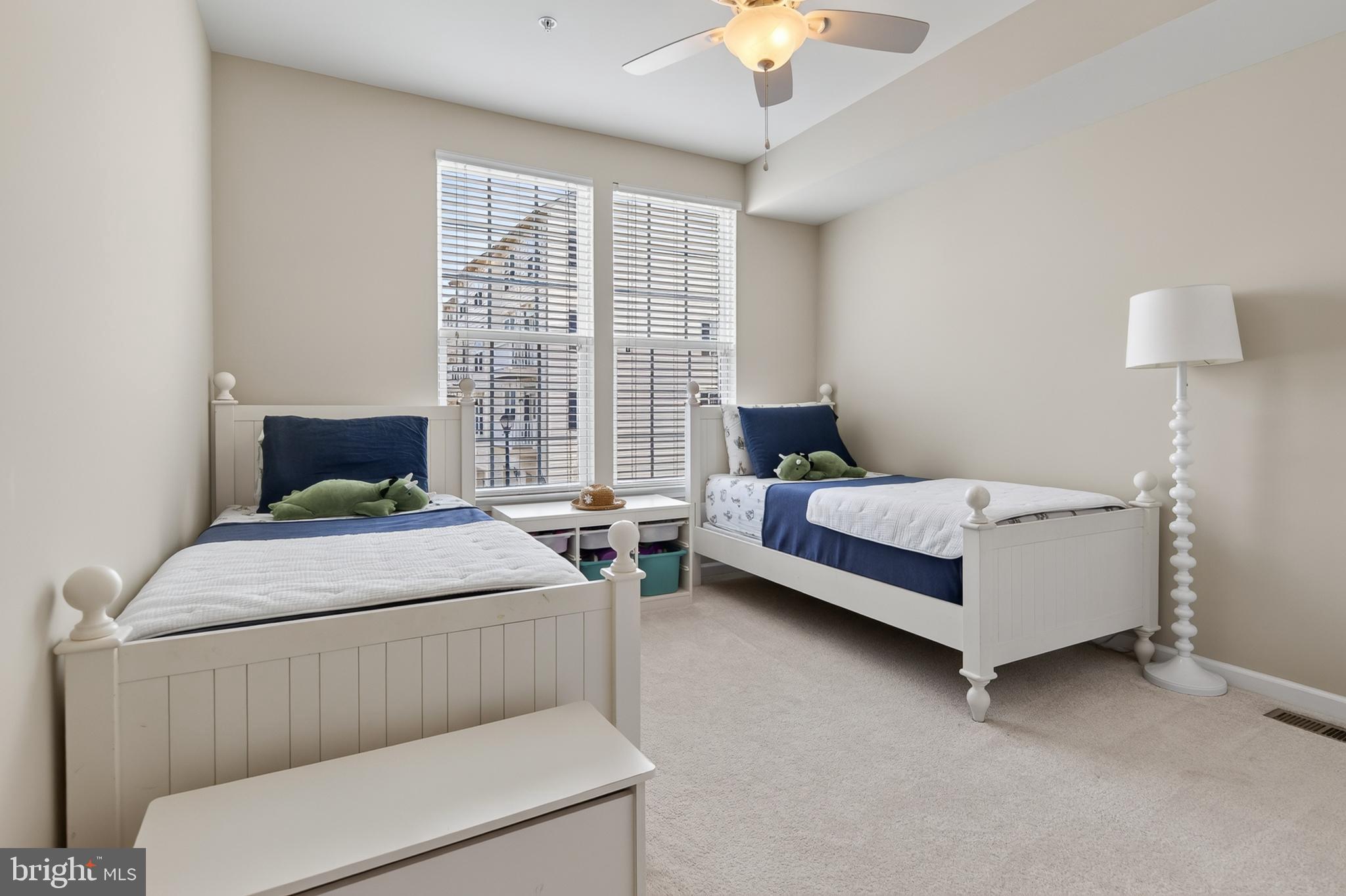 SOMERSET CONDO - Residential