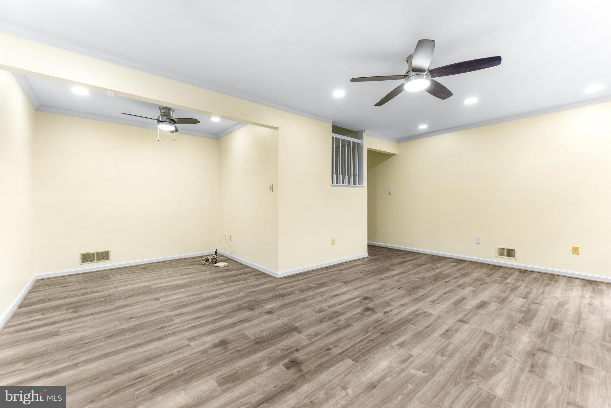 TOLL HOUSE - Residential Lease