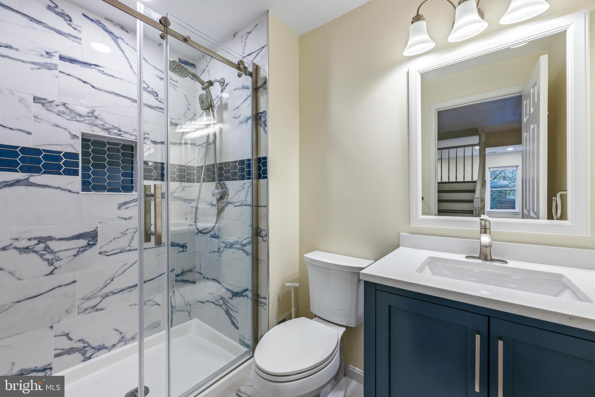 TOLL HOUSE - Residential Lease
