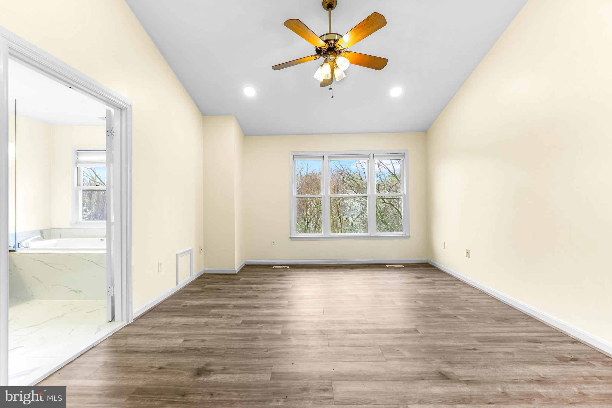 TOLL HOUSE - Residential Lease